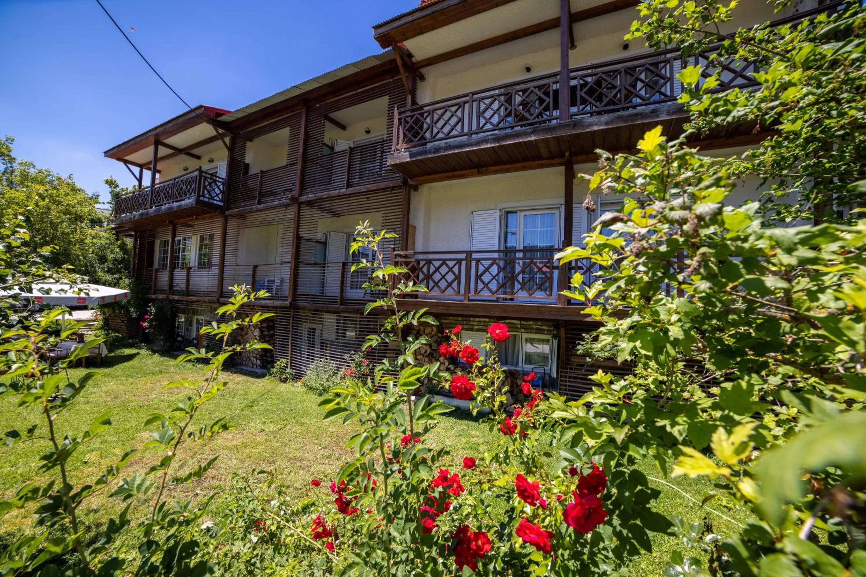 Hotel ΞΕΝΟΔΟΧΕΙΟ ΠΑΠΑΝΑΓΙΩΤΟΥ - Image 1