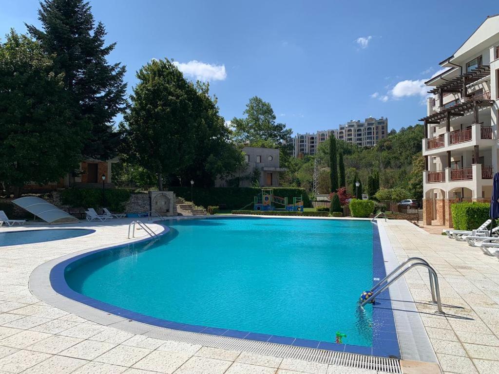 Balchik Gardens apartments view 3