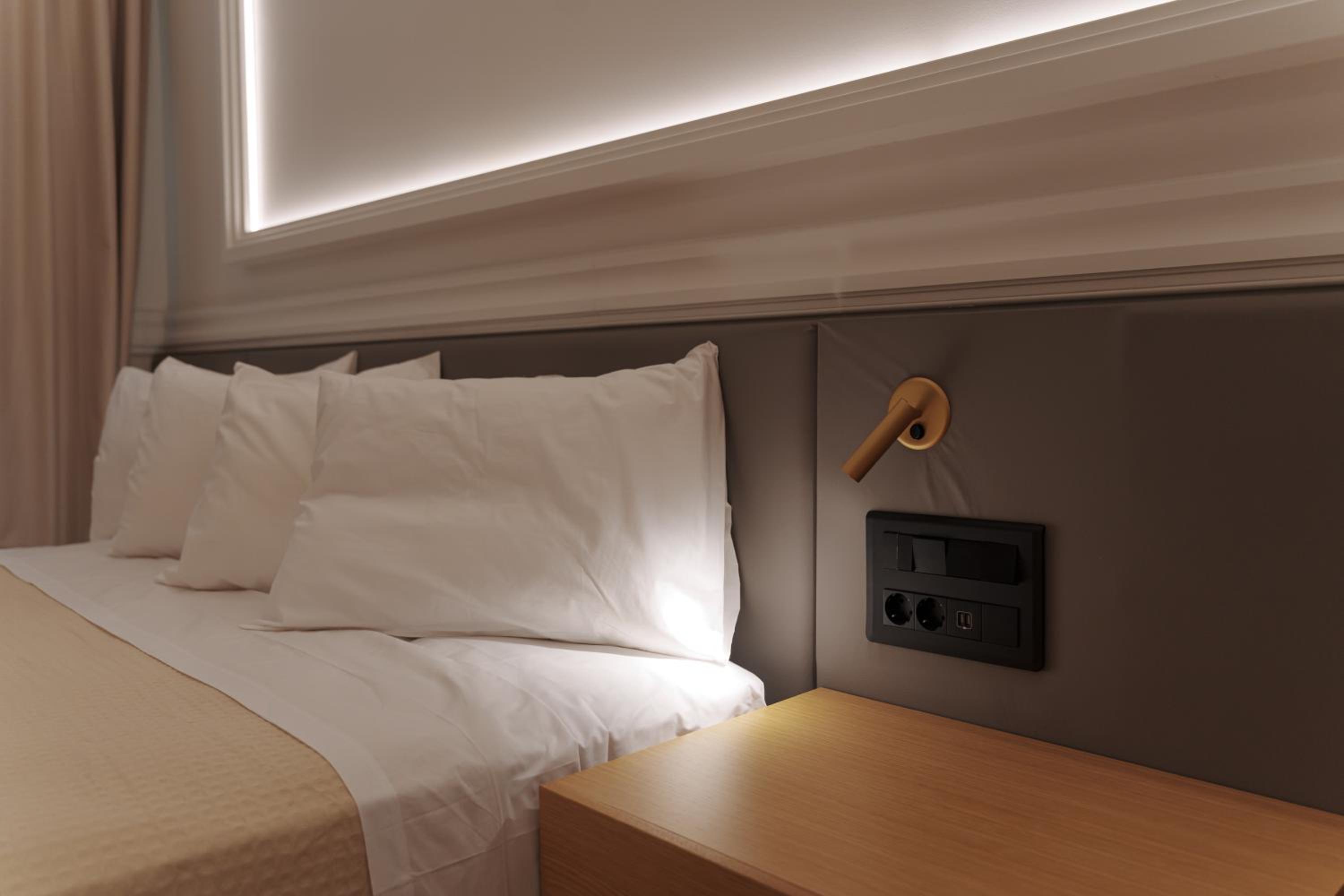 Agora Athens Suites