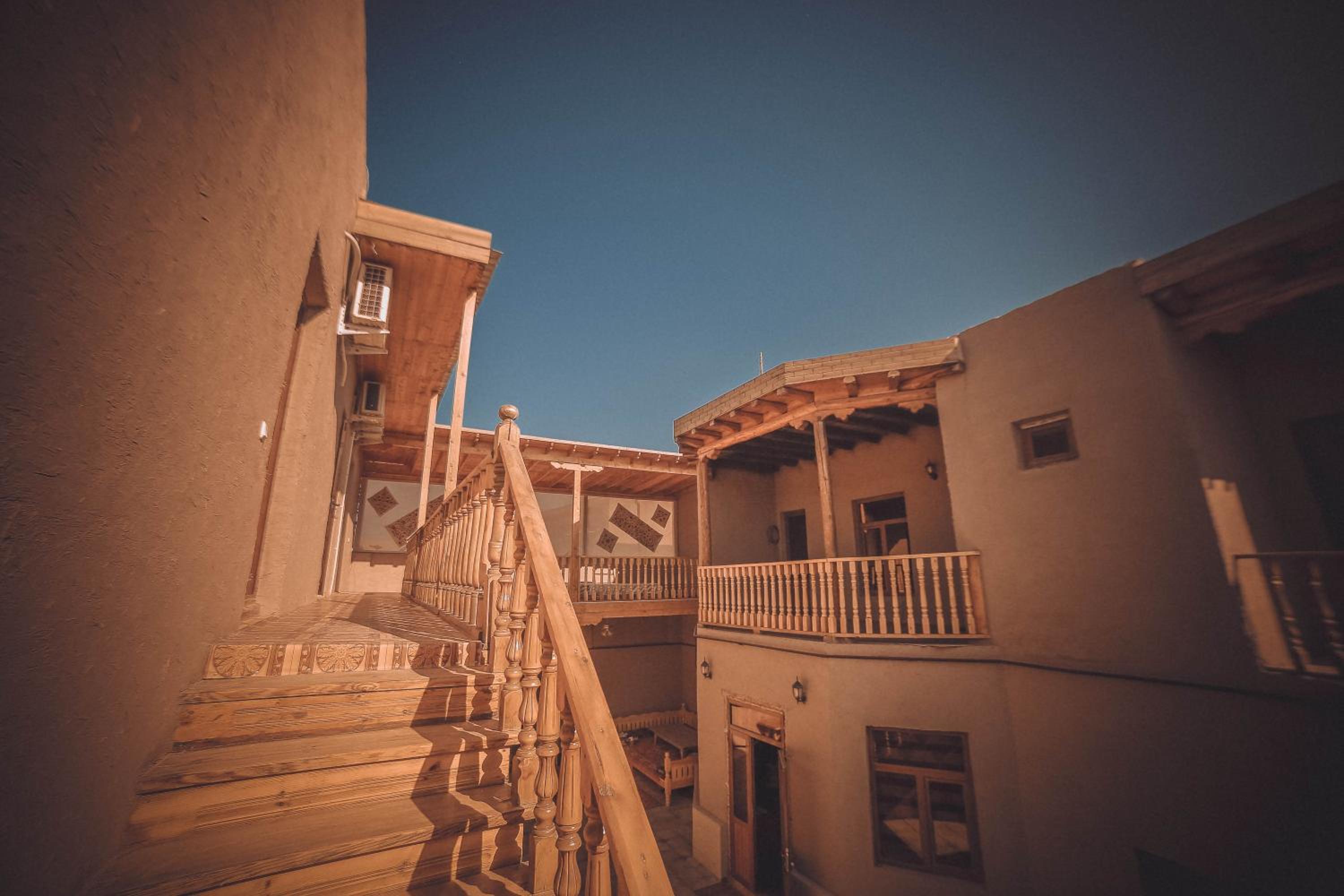 Oqilanur Guest House view 4
