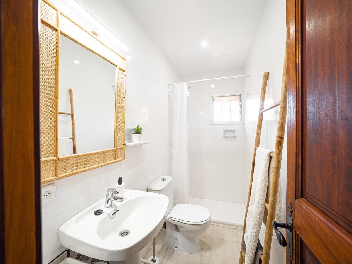 Can Cap de Bou by Alquilair