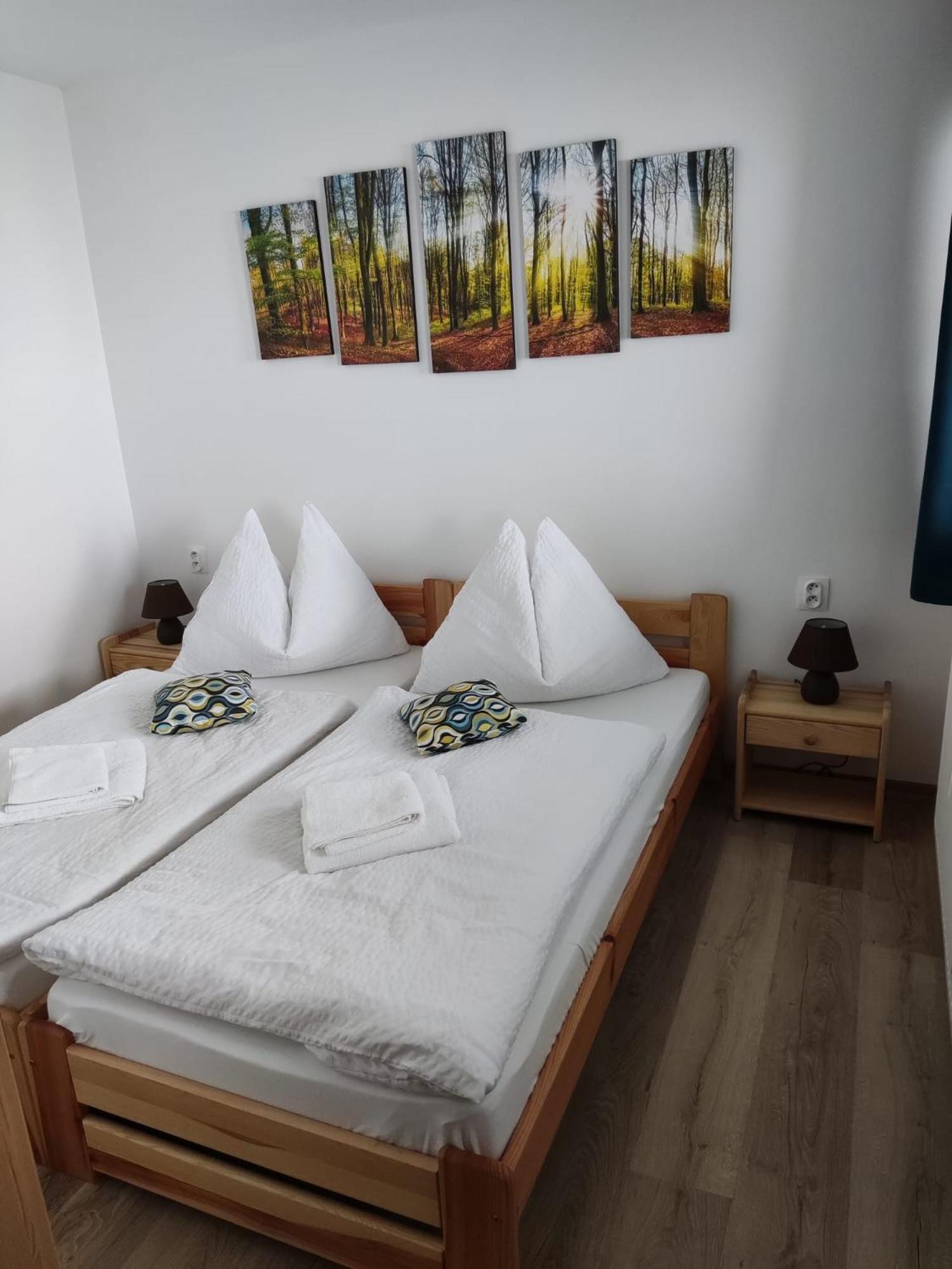 Apartmán Na zjazdovke, chata Borovica, Valča view 5