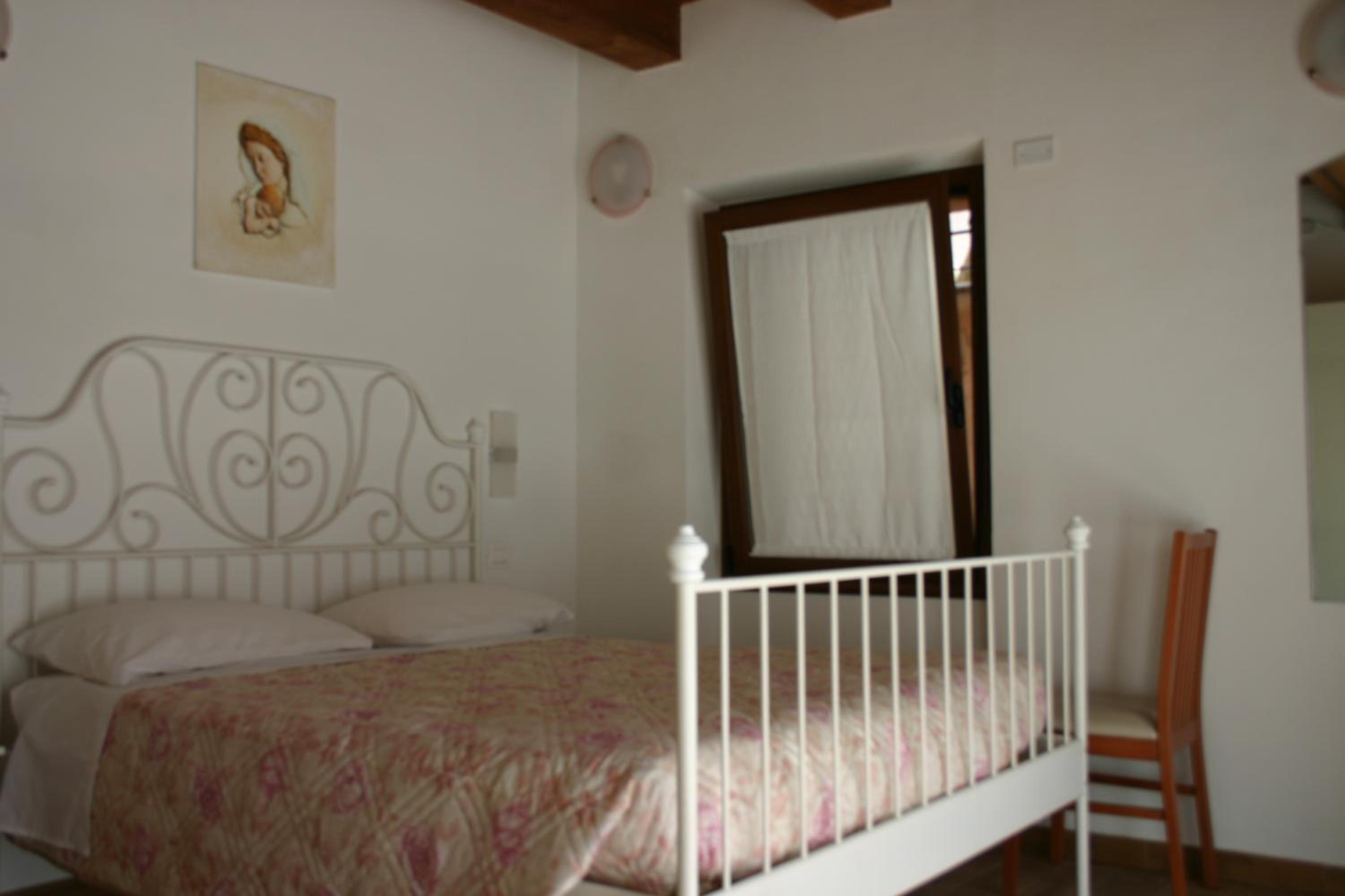 Photo 36
