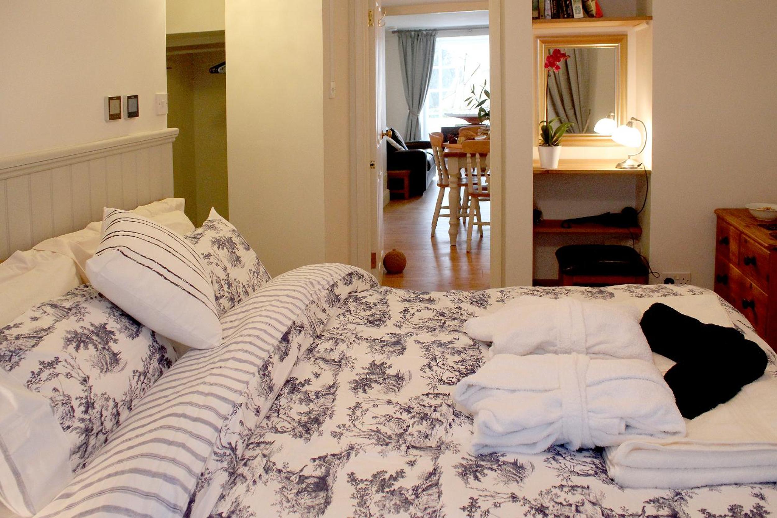 Beautiful Seaside one bedroom apartment