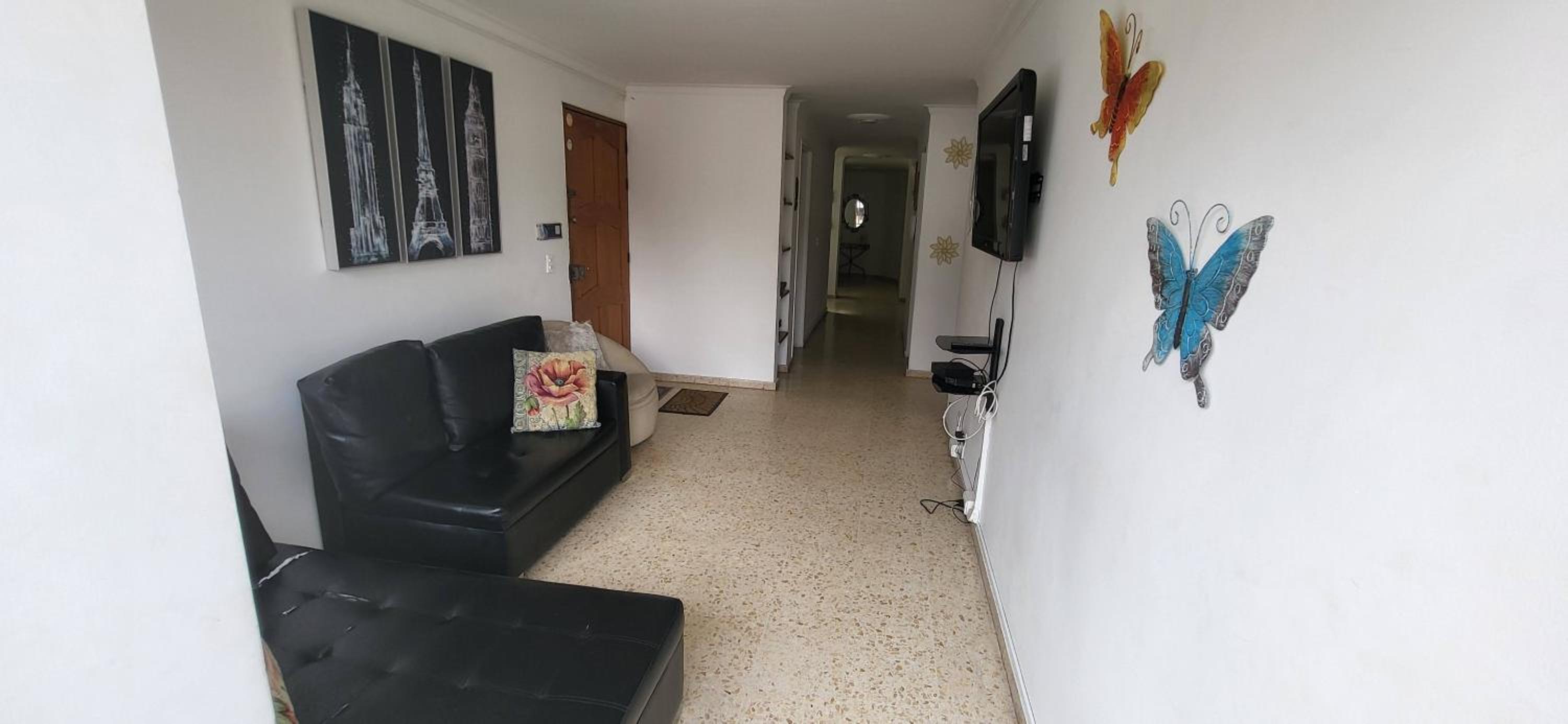1023 Los Colores Estadio apartamento - Parqueadero - Zona Wifi - Coworking - Área exclusiva de la ciudad view 3
