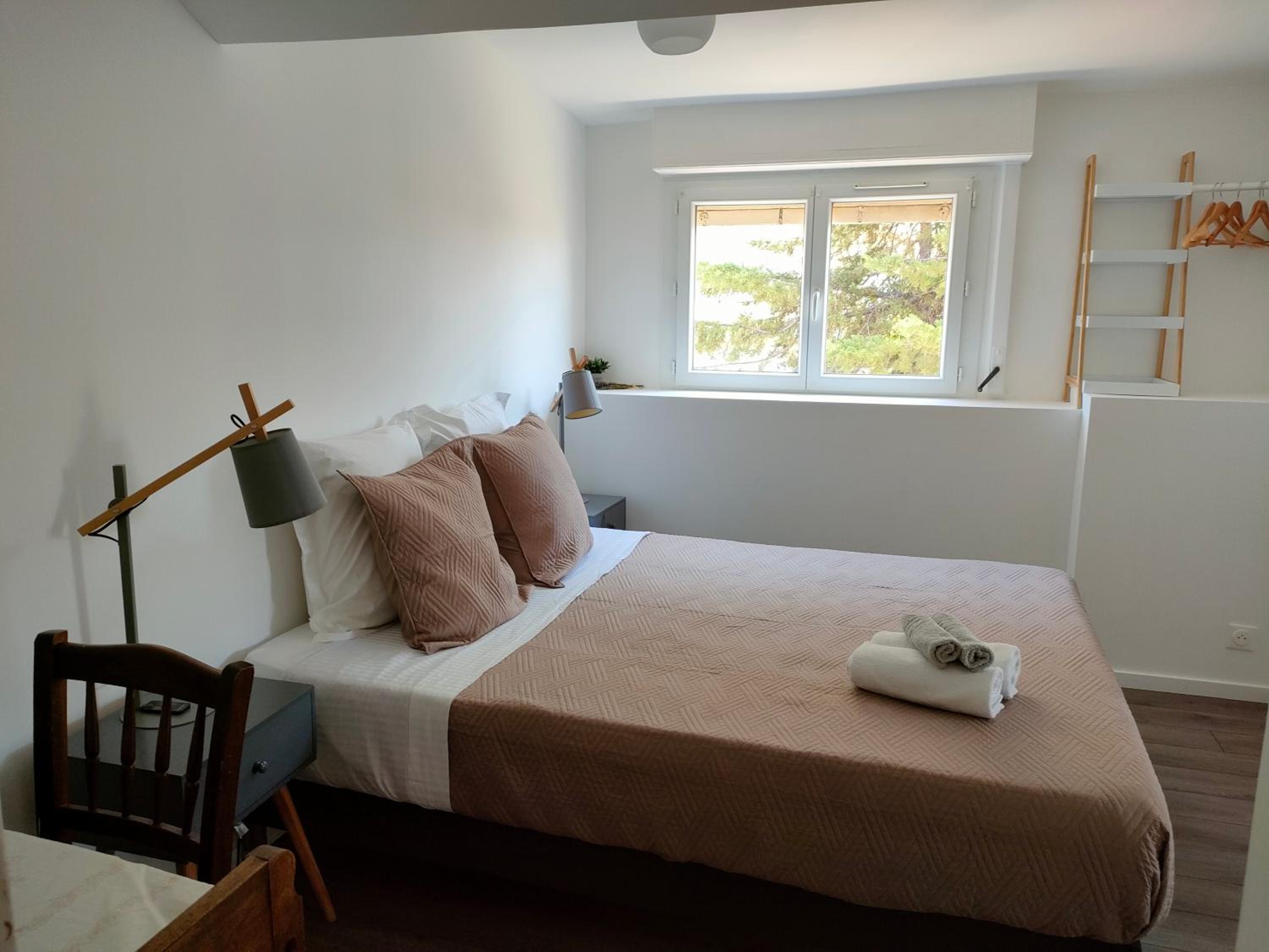 3 rooms, 2 bathrooms, in a villa. Lightfull, quiet and charm photo 2