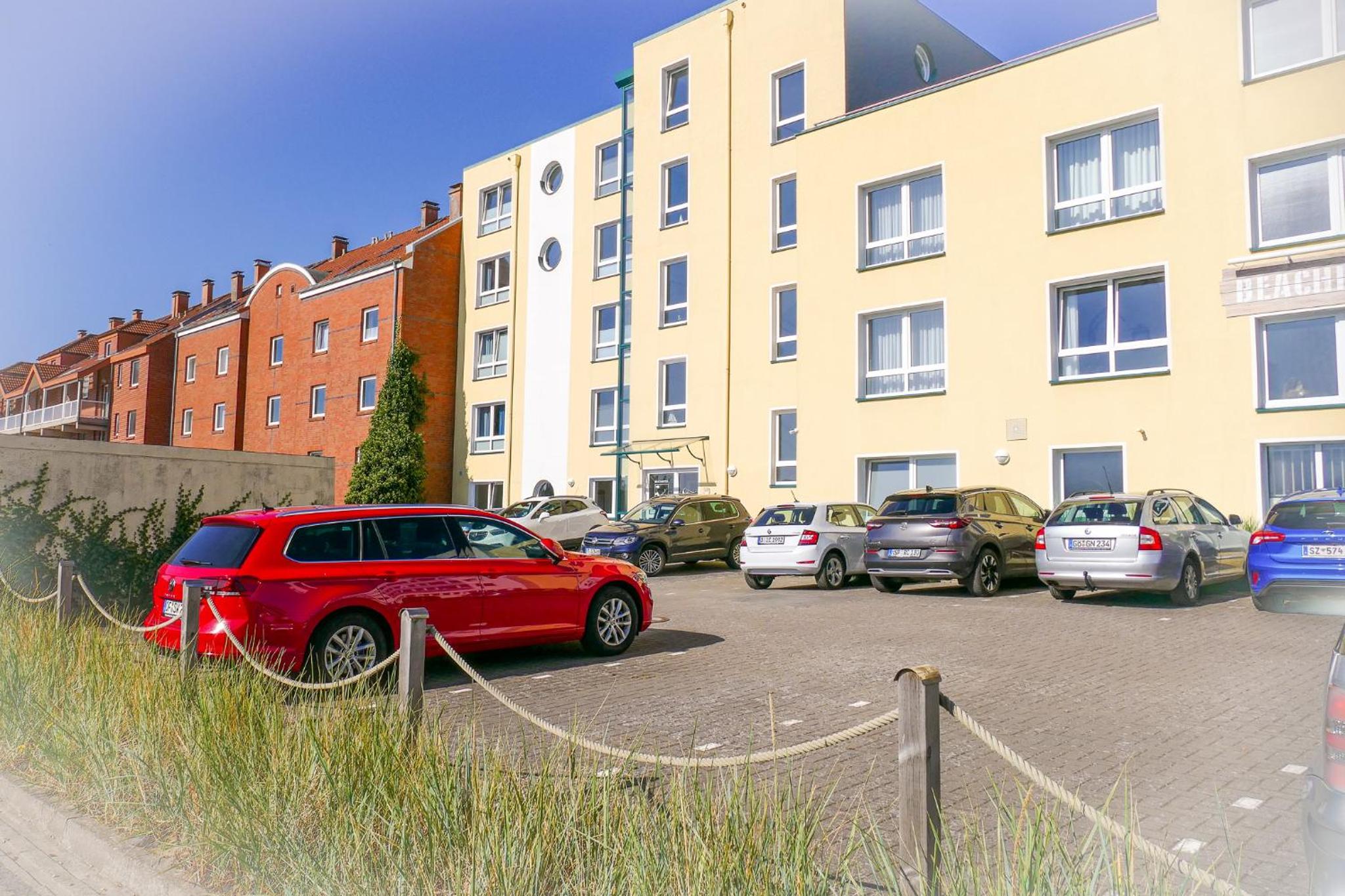 Beach Lodge BL08