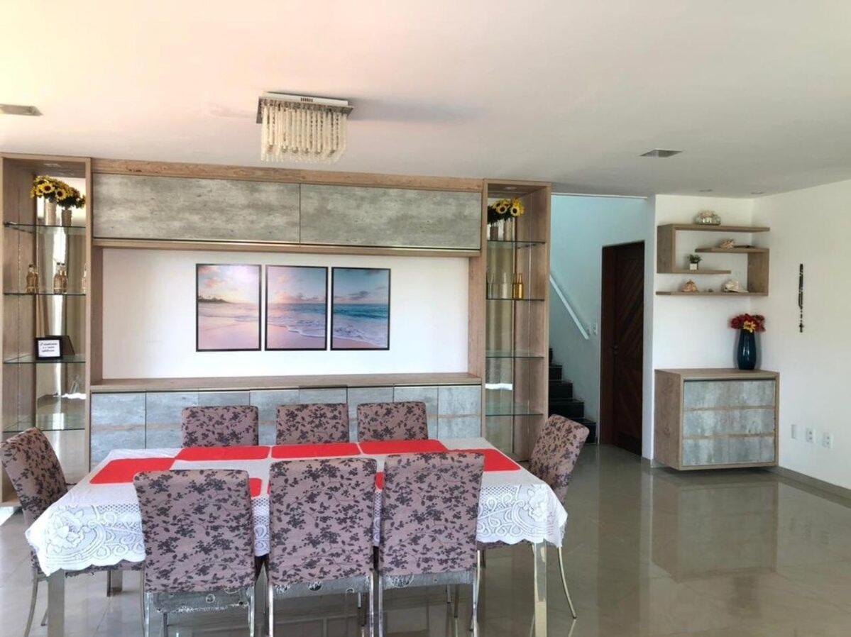 Casa Grande Angra de Ipioca Hibiscus