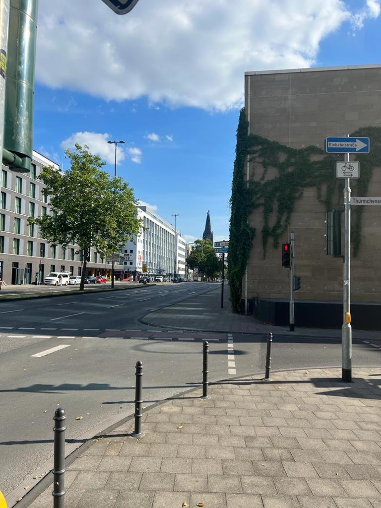 Luxury Gemütliche WOHNUNG in Eigelstein Köln