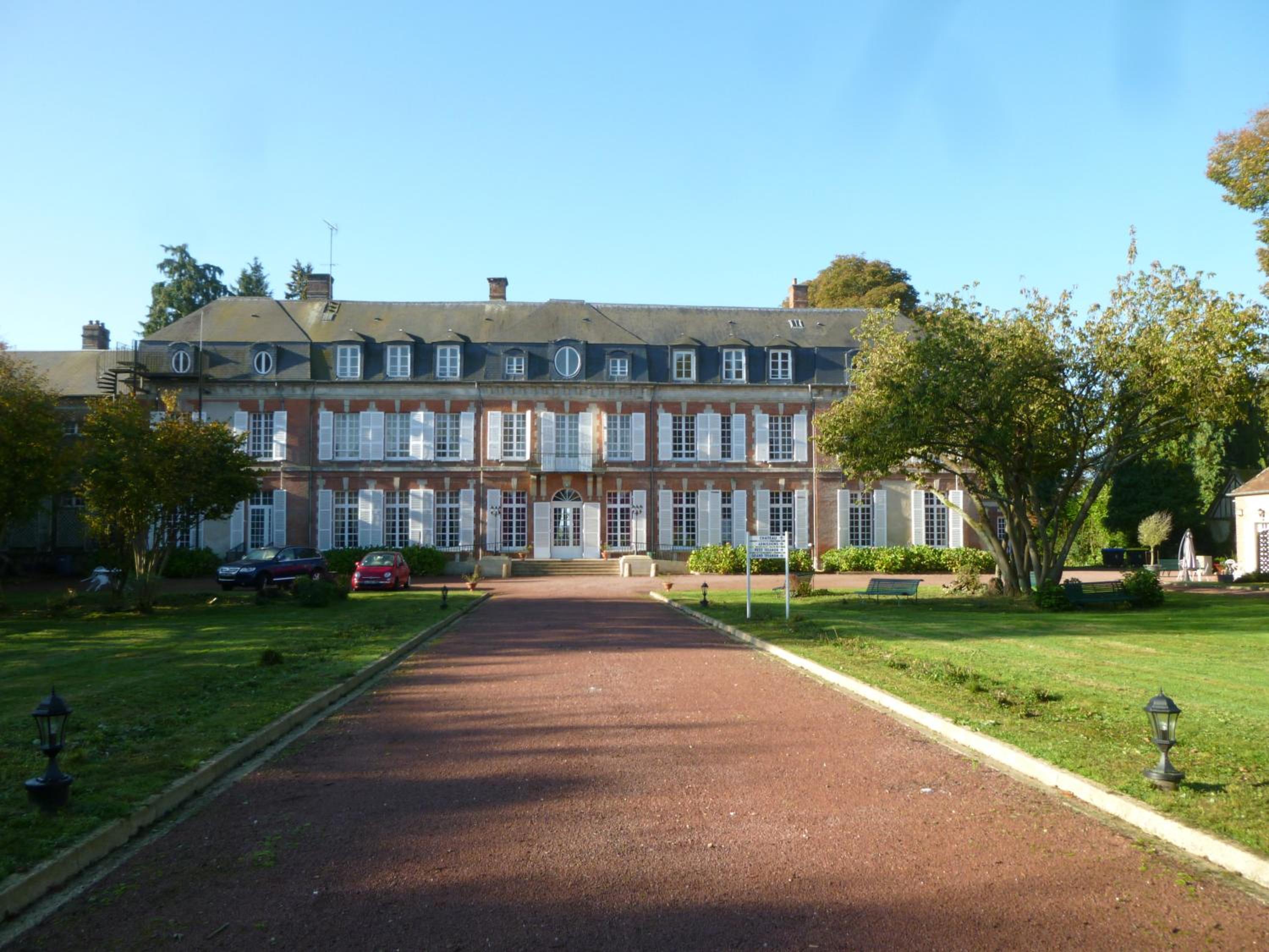 Photo 10