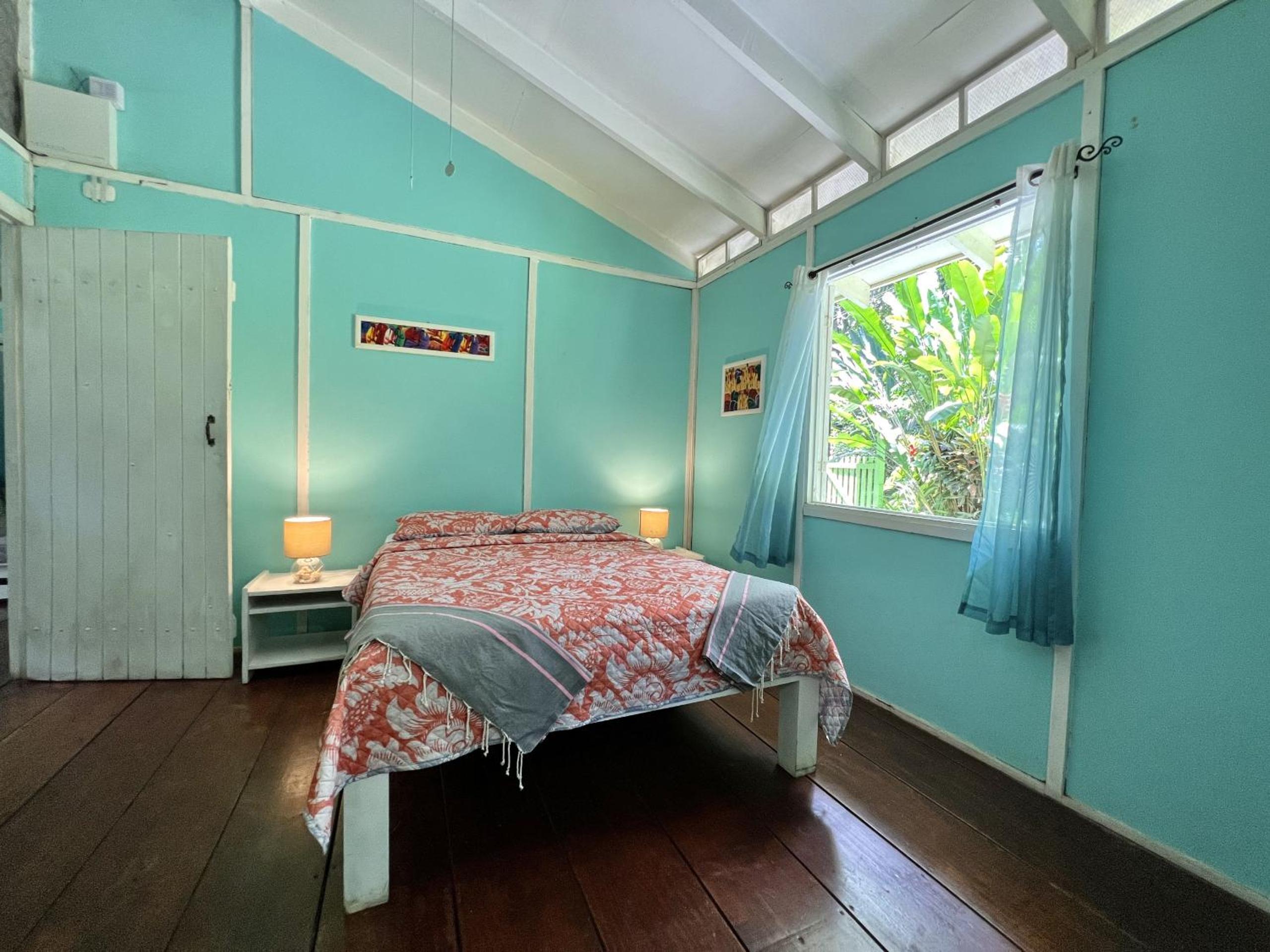 Lovely Casa Cucula Pool House with FiberOp