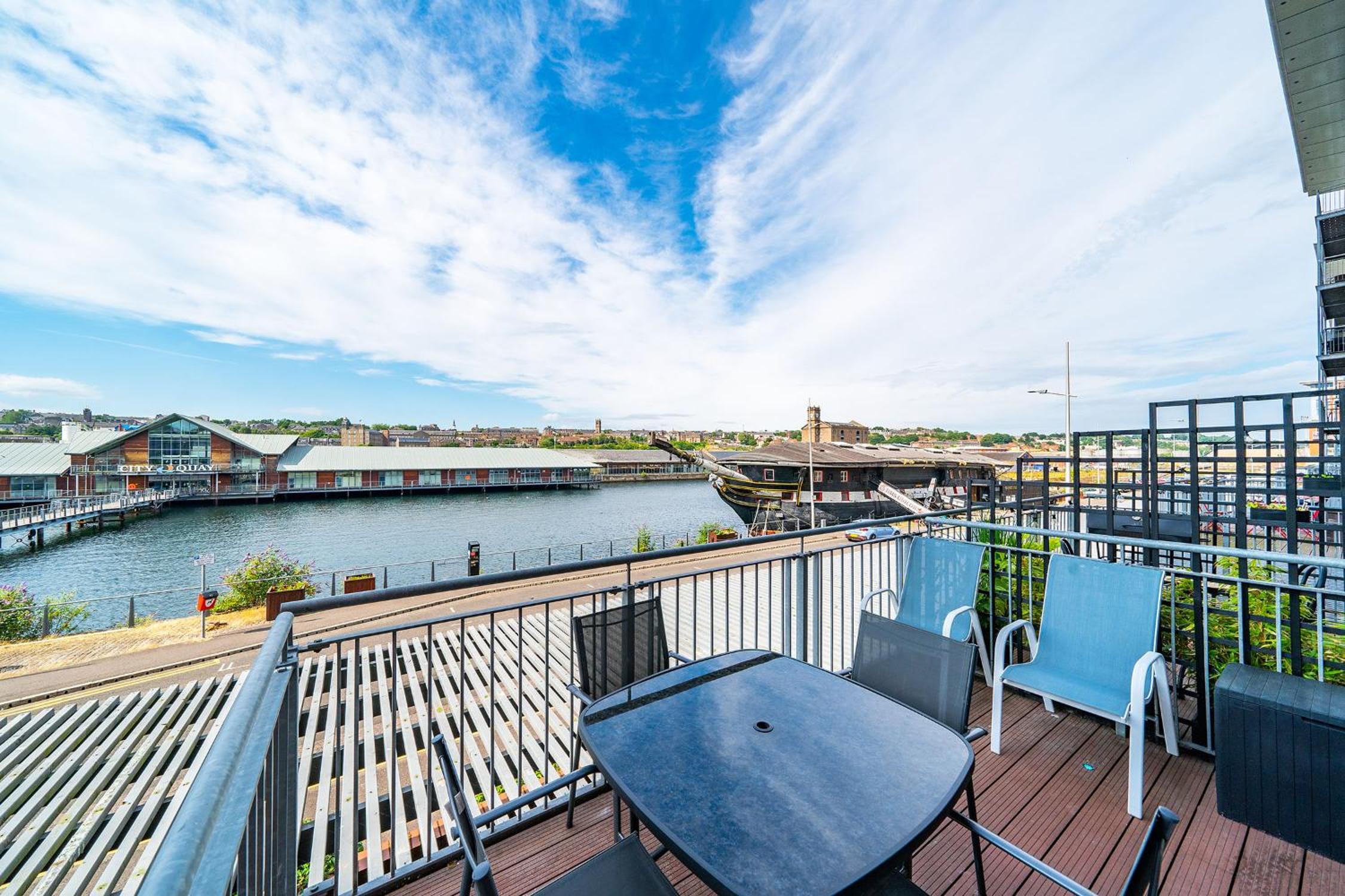 Quayside Apartment, photo 20