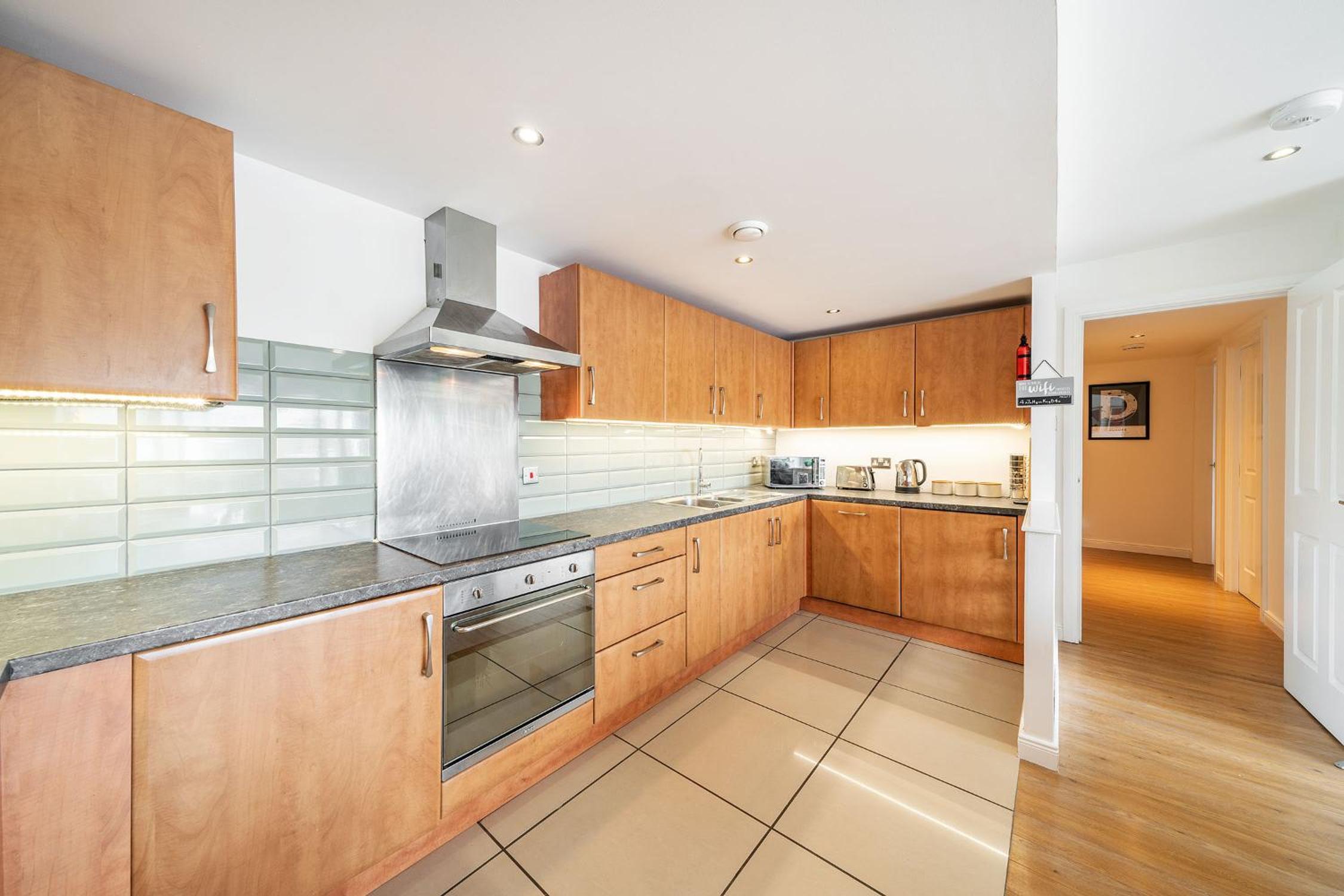 Quayside Apartment, photo 22