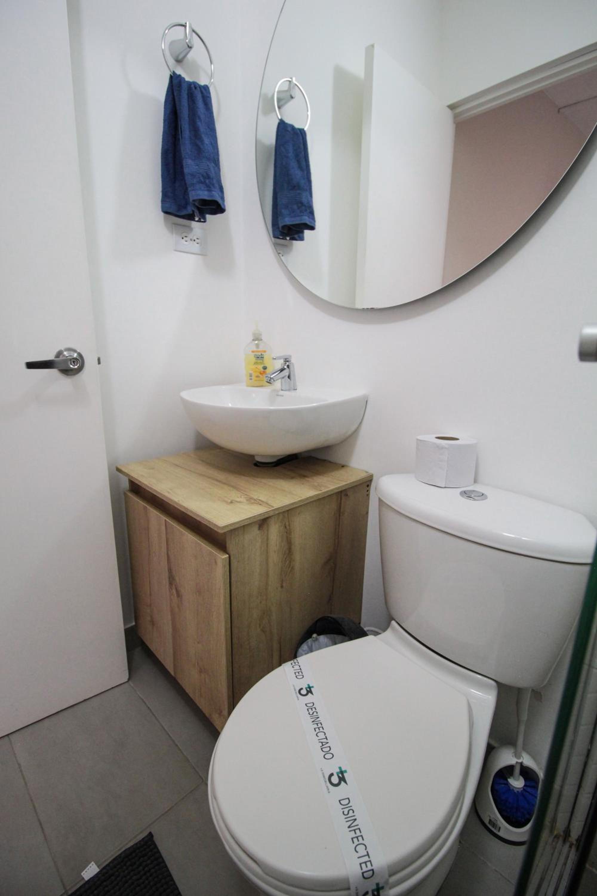 Cómodo aparta suite en zona Poblado Medellín M101 By Roots Rentals