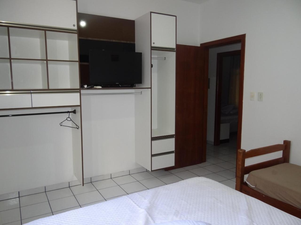 CASA ARMANI 50 metros DA PRAIA MARISCAL BOMBINHAS