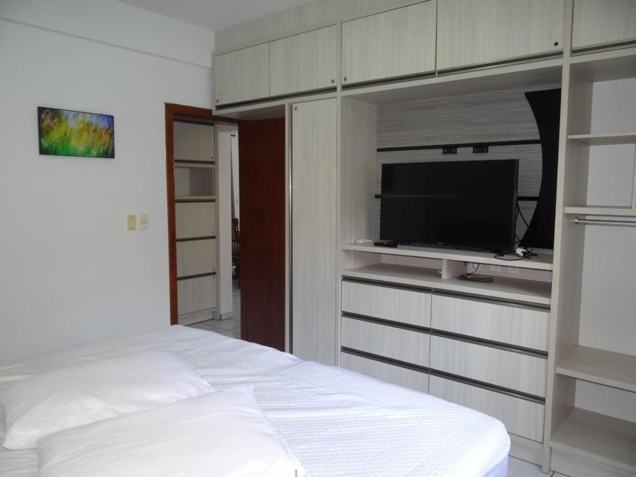 CASA ARMANI 50 metros DA PRAIA MARISCAL BOMBINHAS