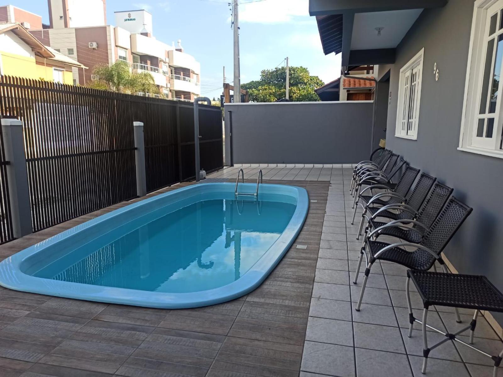 CASA ARMANI 50 metros DA PRAIA MARISCAL BOMBINHAS