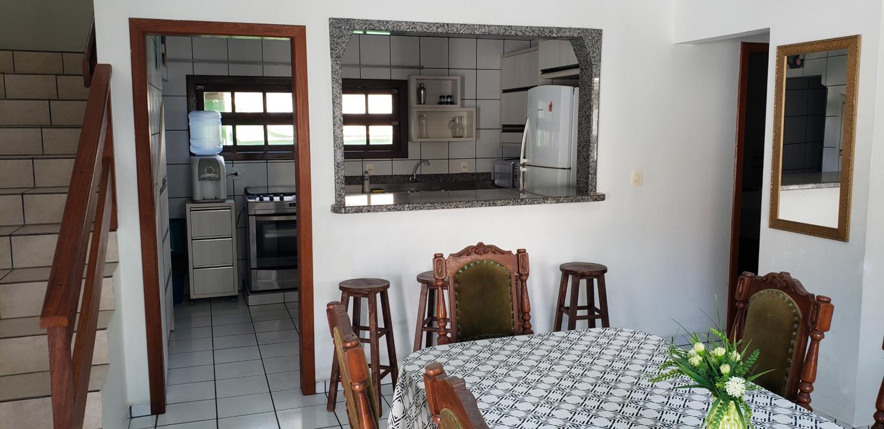 CASA ARMANI 50 metros DA PRAIA MARISCAL BOMBINHAS