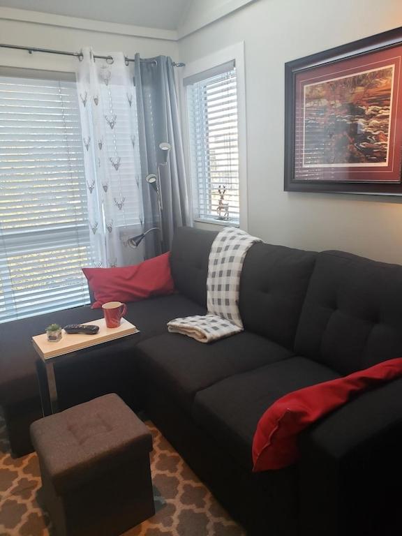 perfect 'lil condo