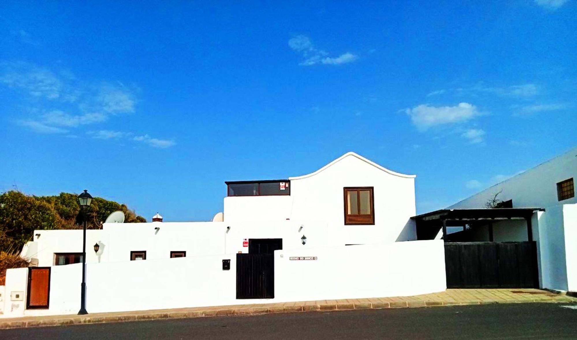 Nazaret Villa with heated pool
