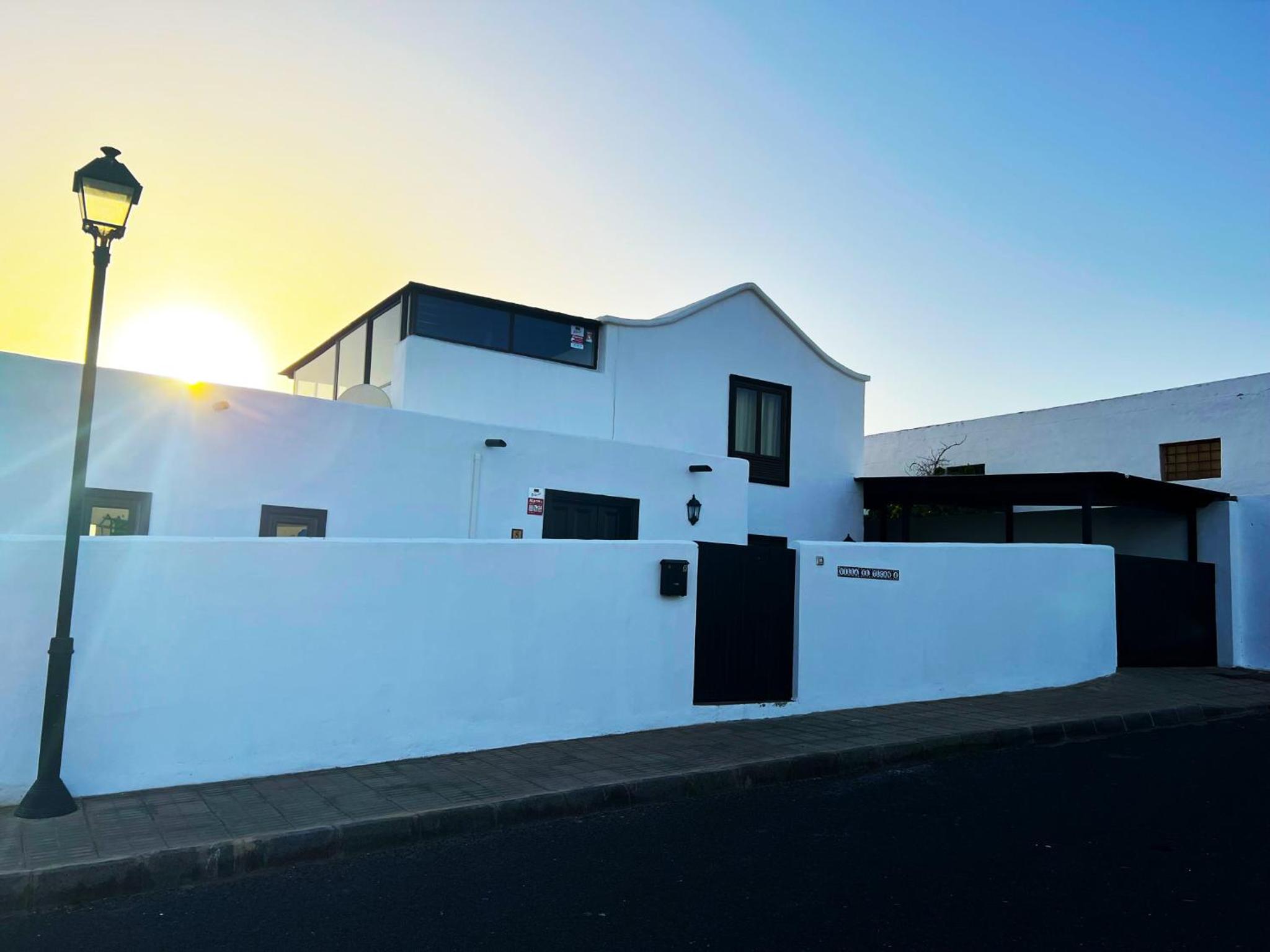 Nazaret Villa with heated pool