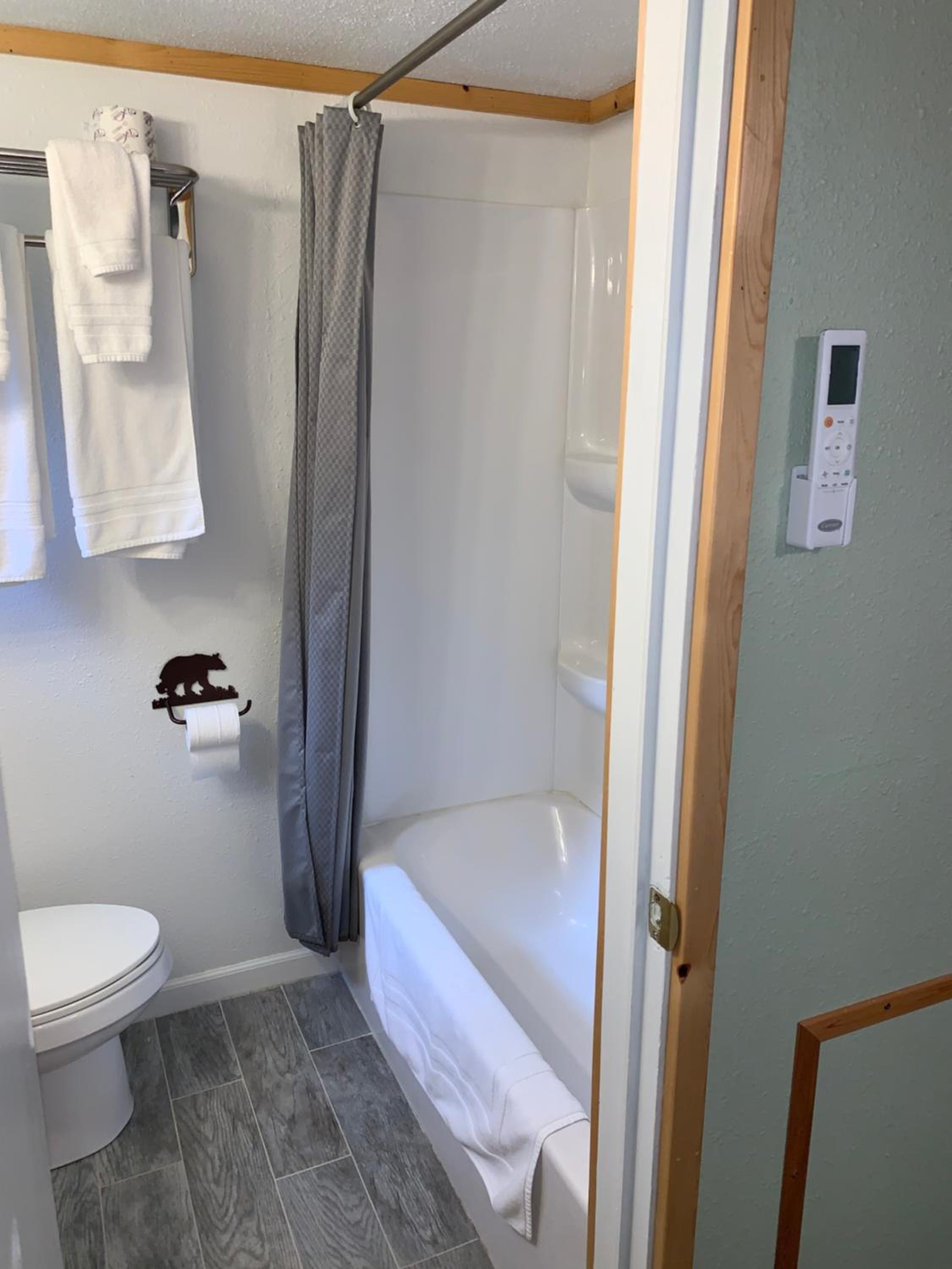 Glacier Haven Inn