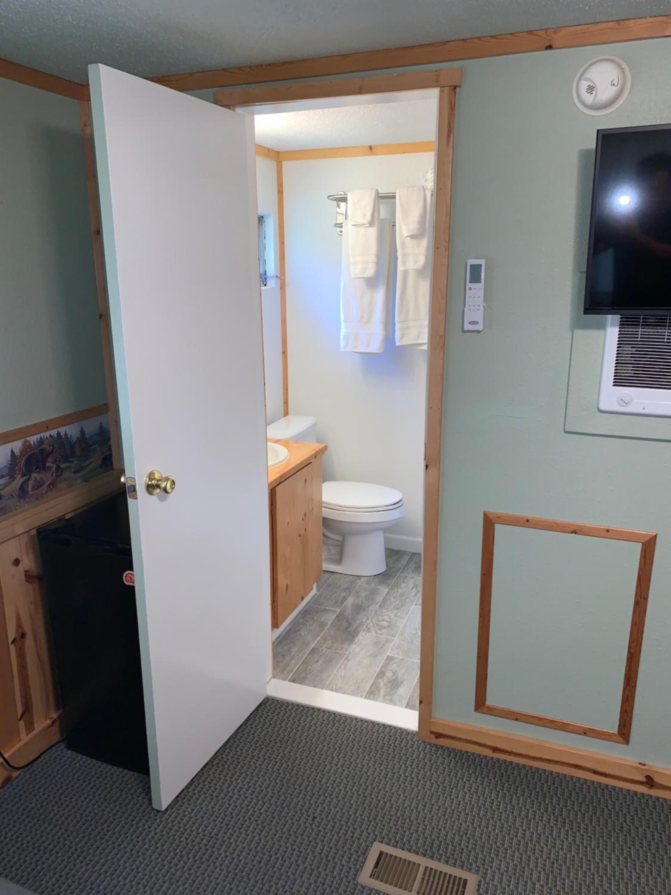 Glacier Haven Inn
