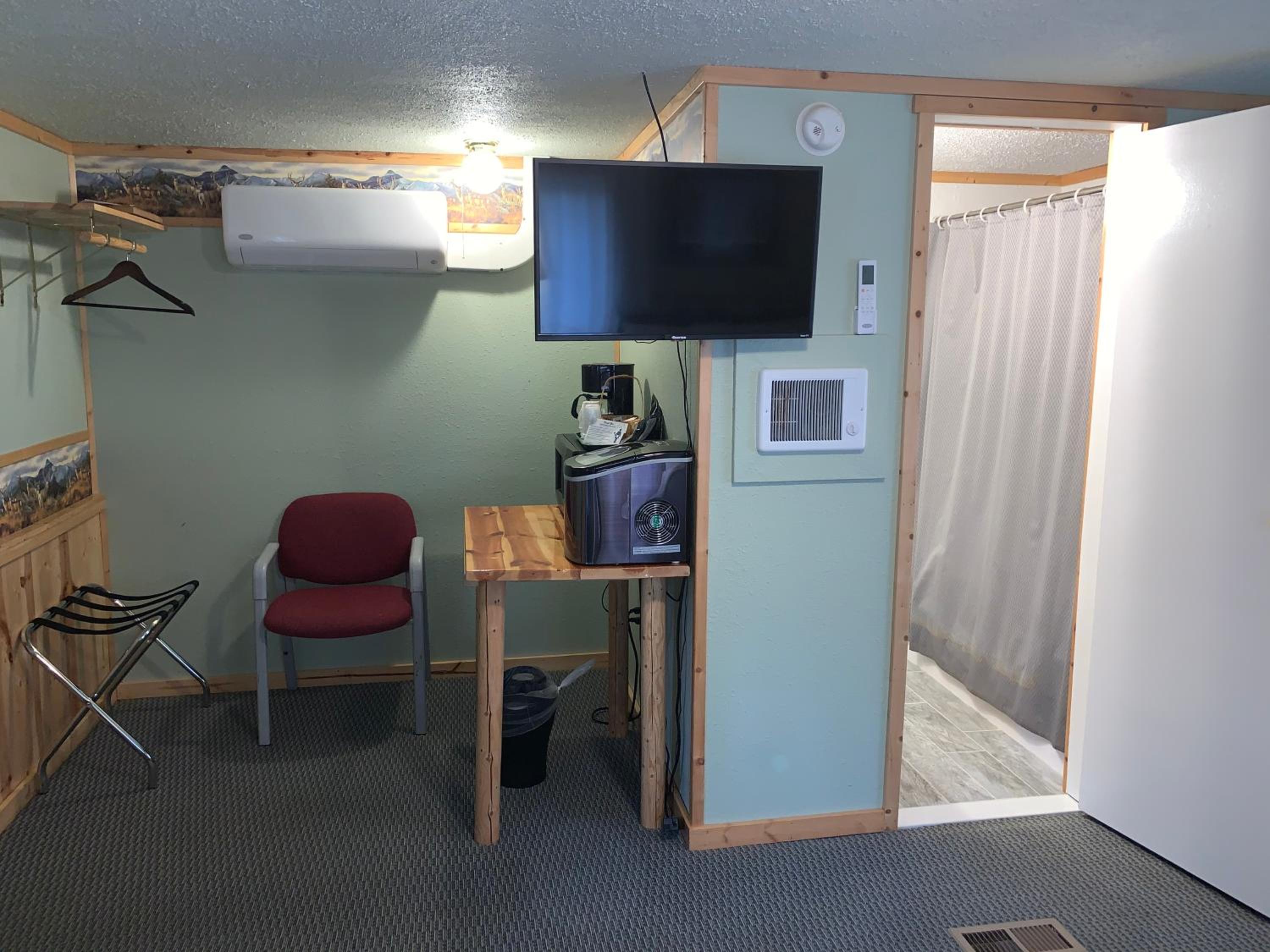 Glacier Haven Inn