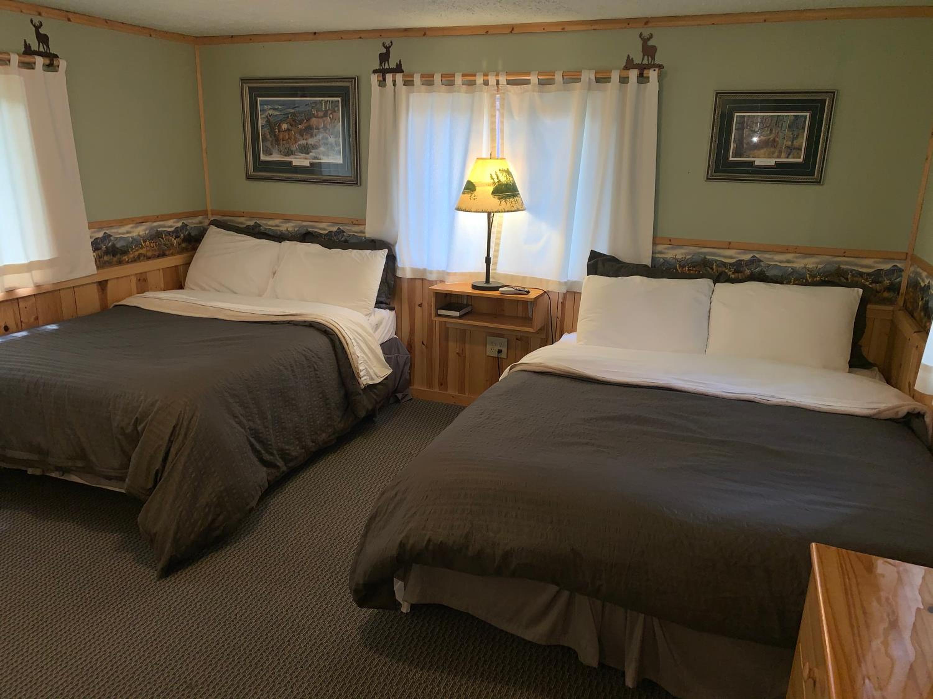 Glacier Haven Inn
