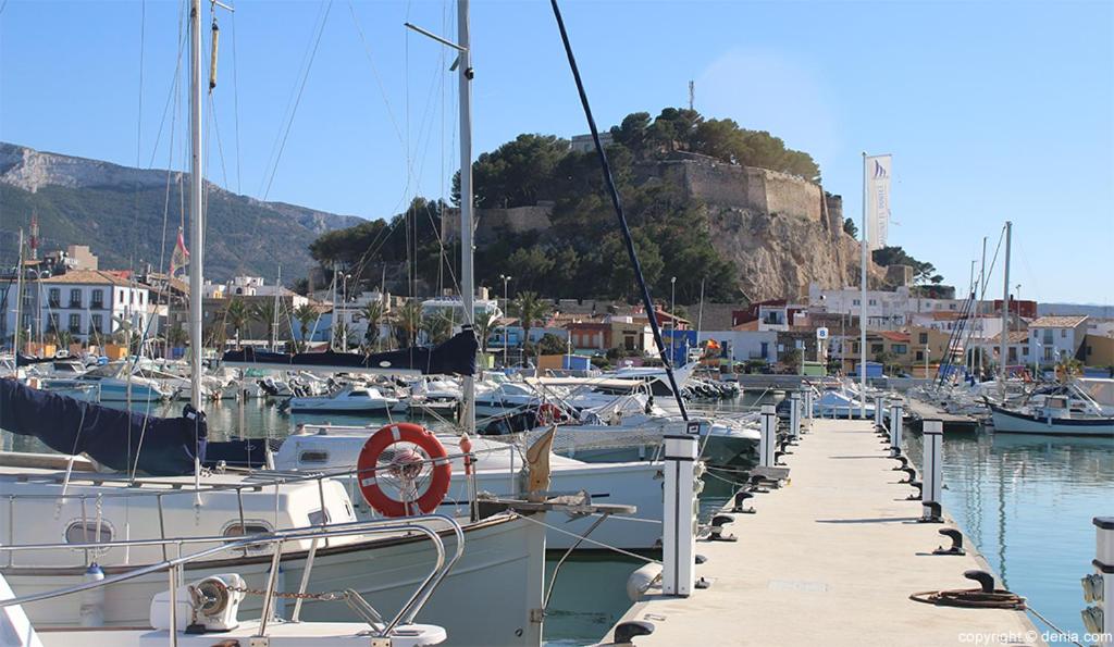 Penthouse Duplex 4 PAX by costablancarent