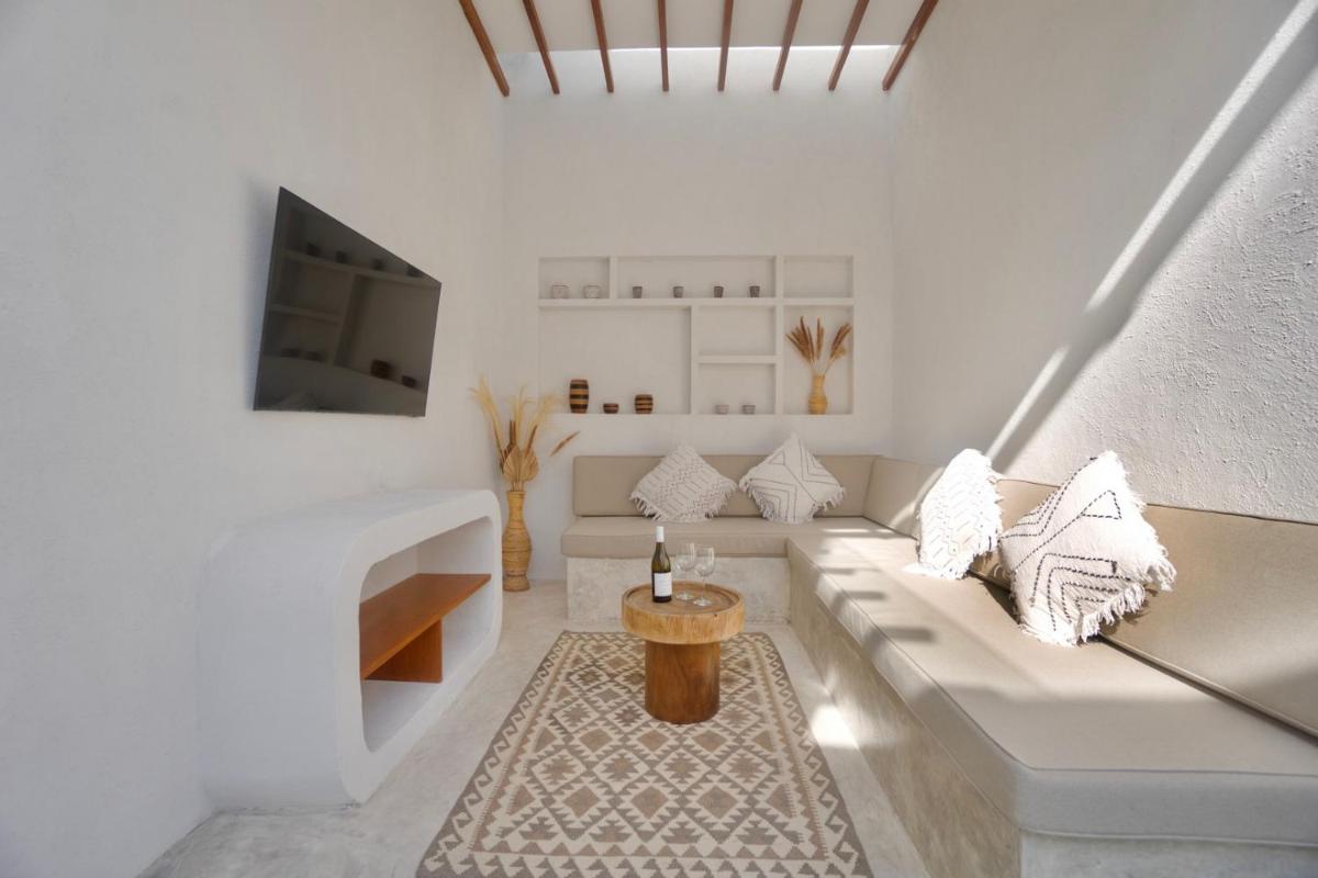 Villa Riska by Premier Hospitality Asia view 4