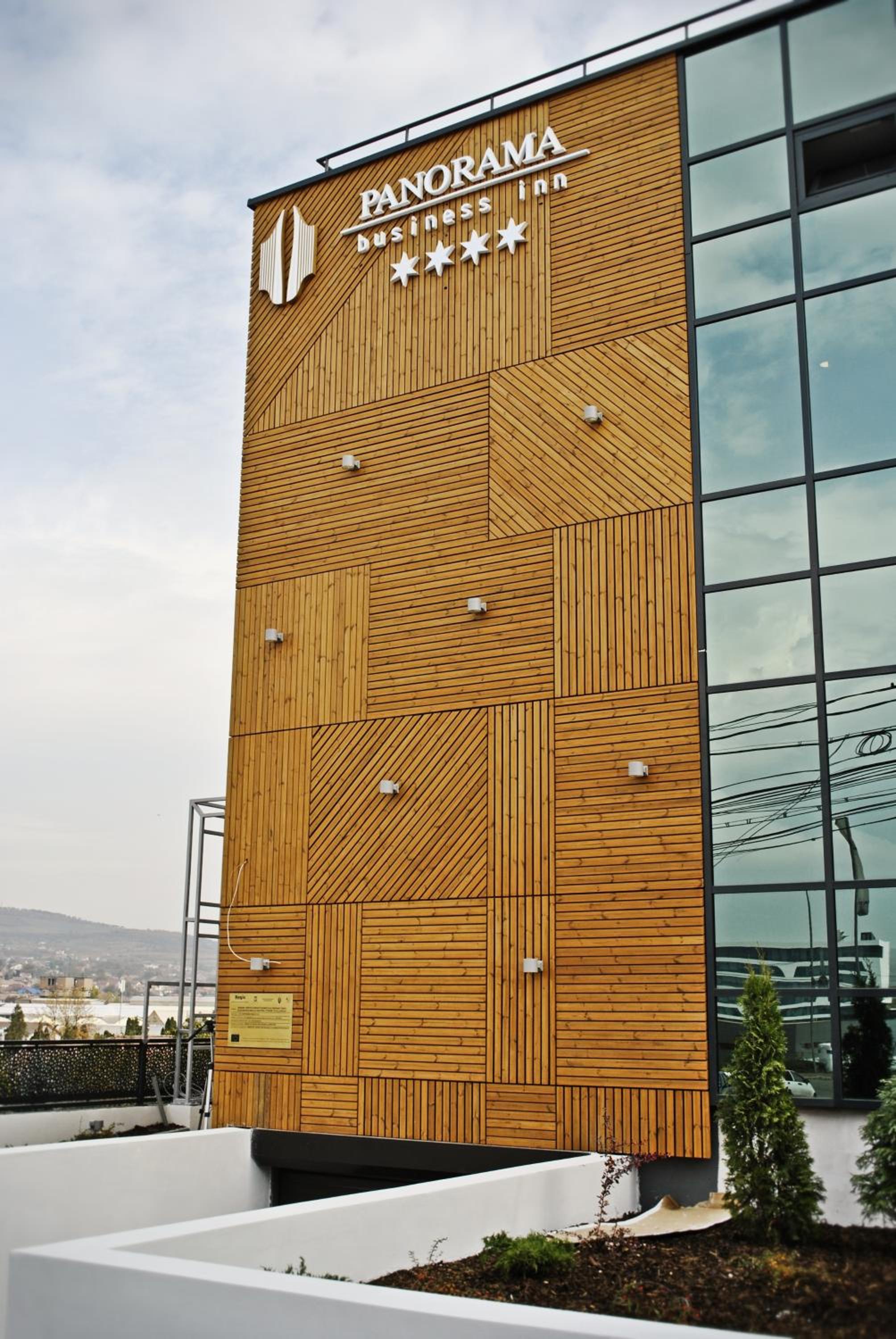Photo 47