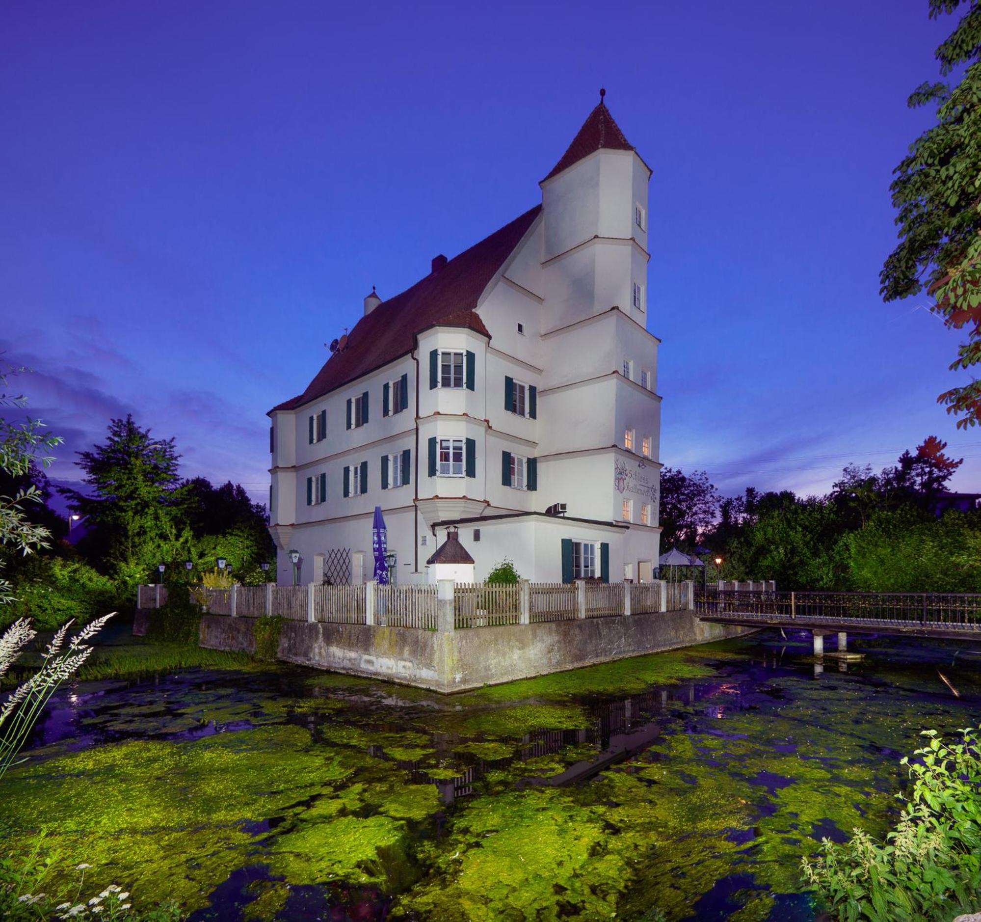Schloss Kalteneck view 2