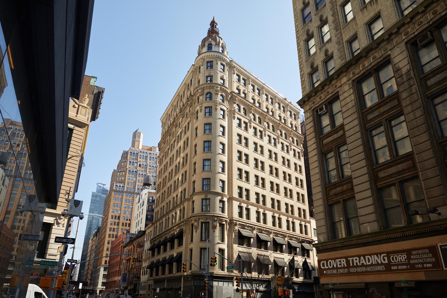 KOOM Week 2026 NYC: Where to Stay 43