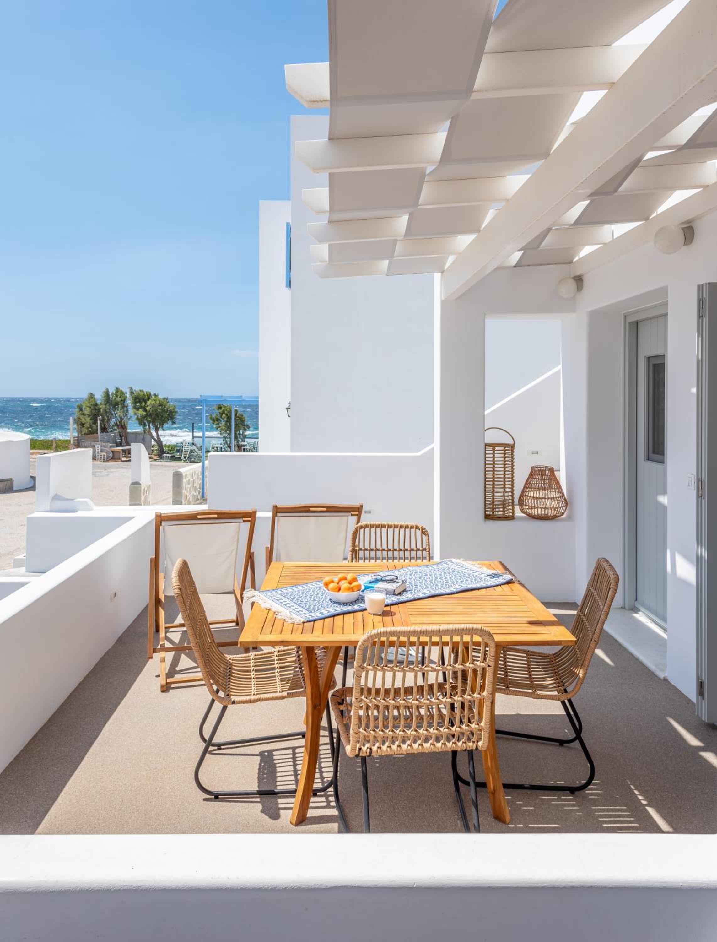 Elyos Apartments