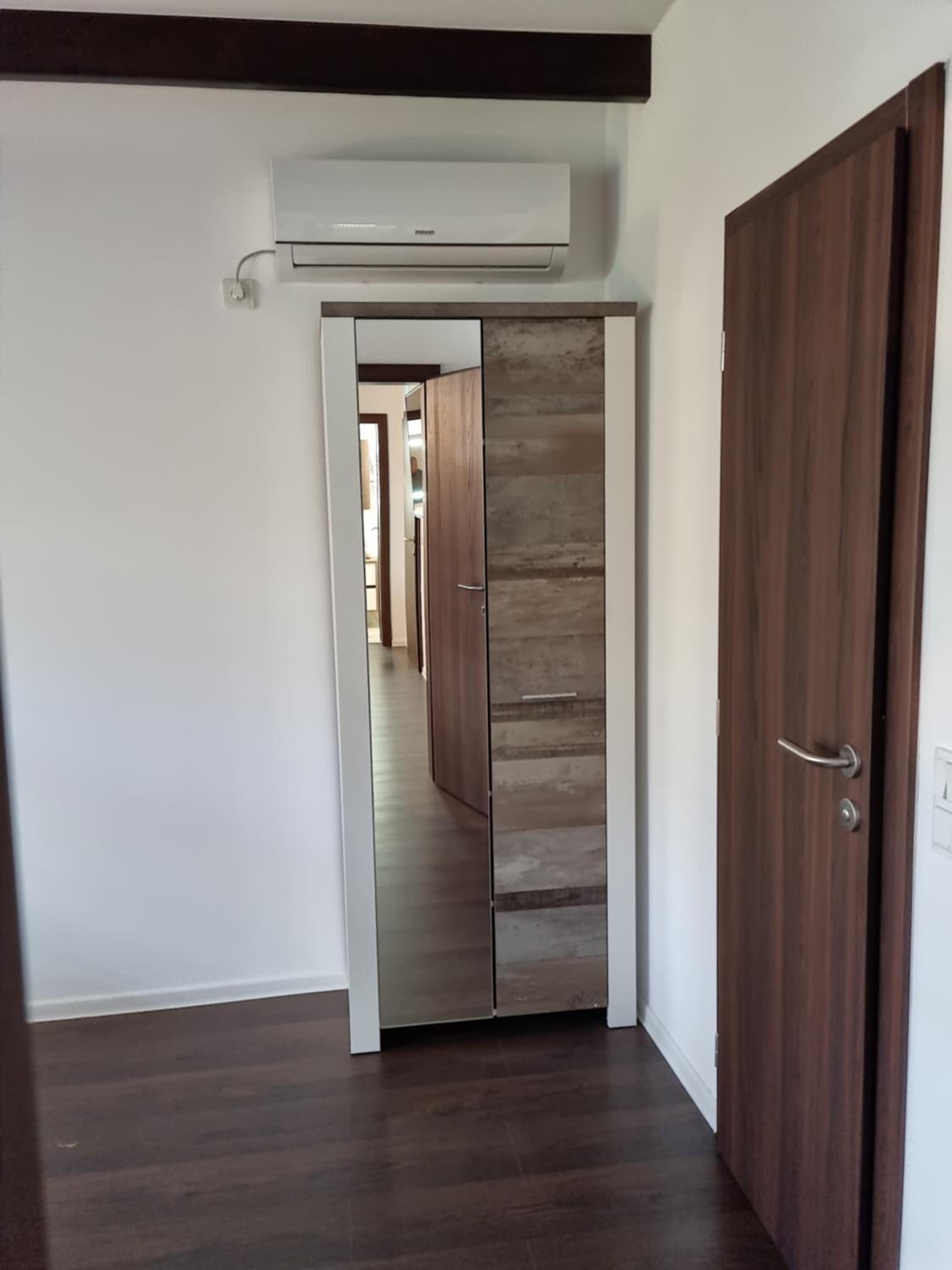 Apartments and Rooms Jerkovic