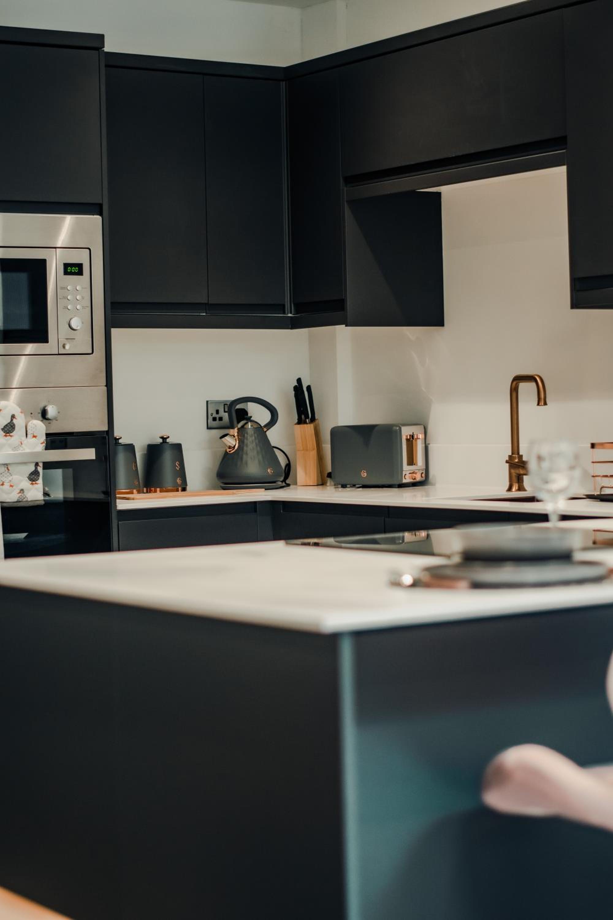 Hayy Collection Townhouse Living at Cliff Oaks view 5