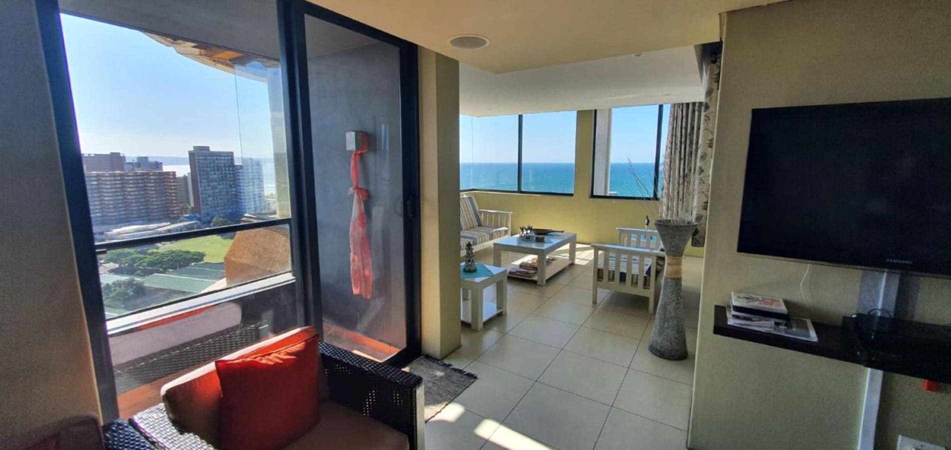 Accommodation Front - Tastefully Furnished 6 Sleeper with Ocean Views view 3