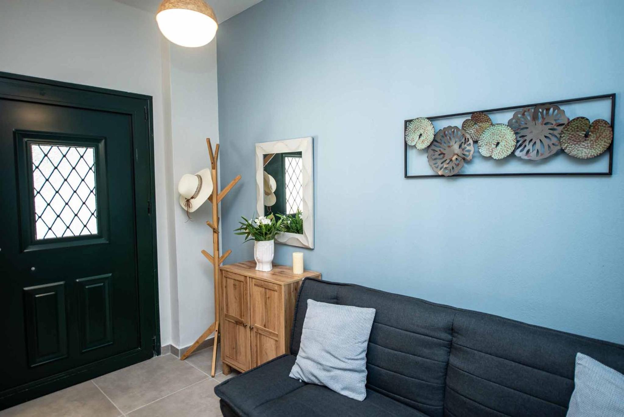 Katrin Studio kefalomandouko Corfu