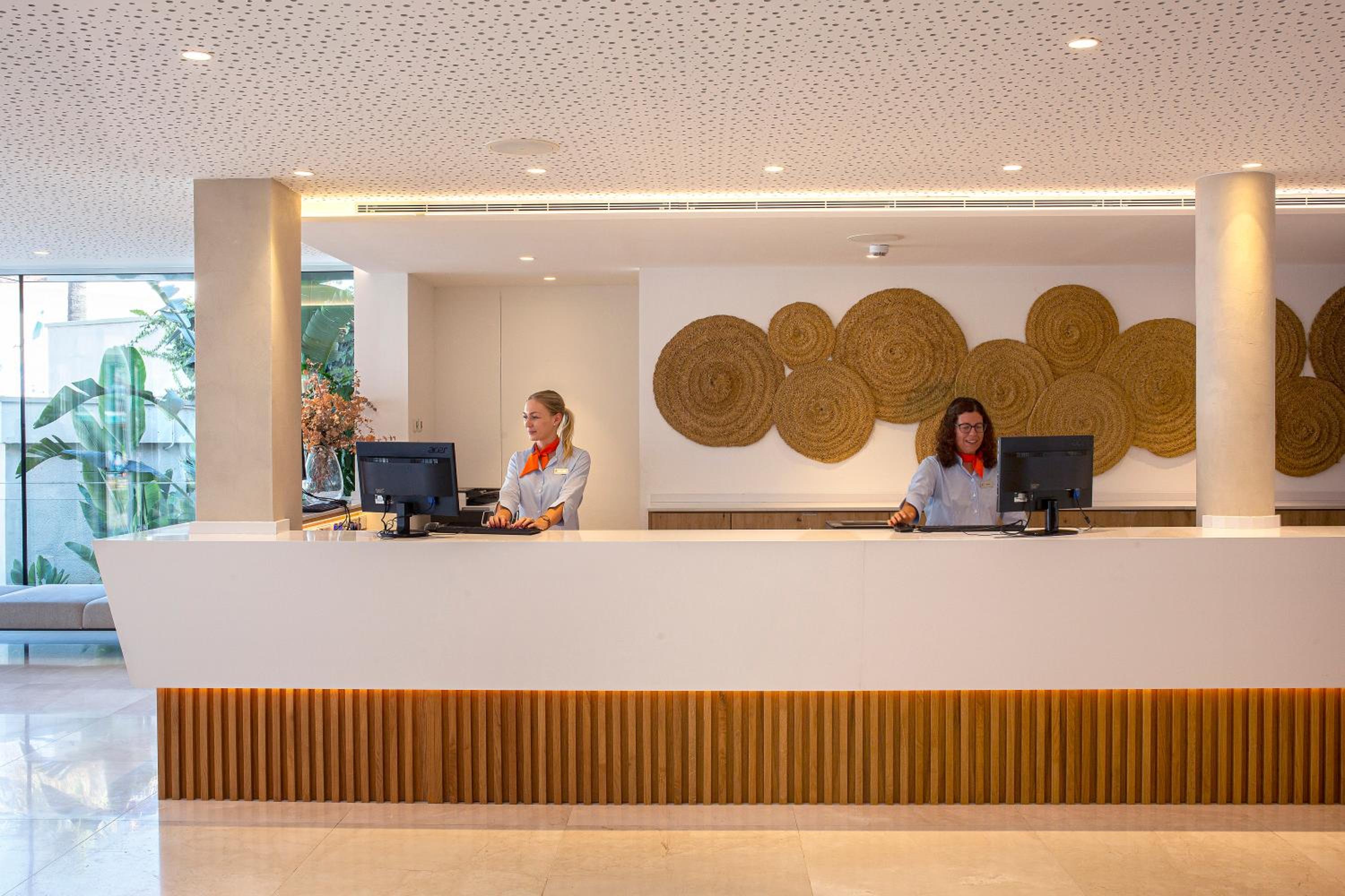 recepcion & lobby