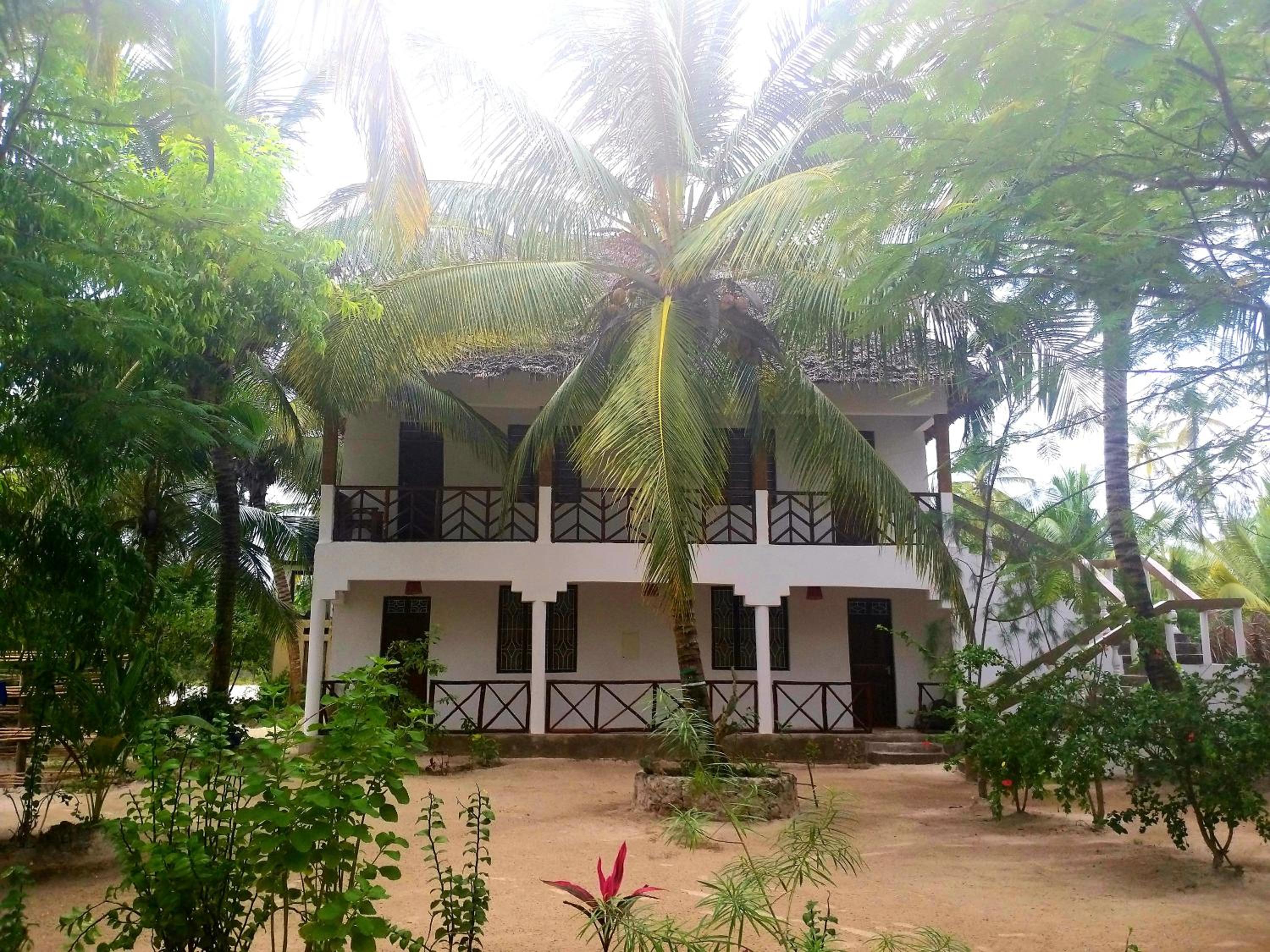 Mpole Bungalows