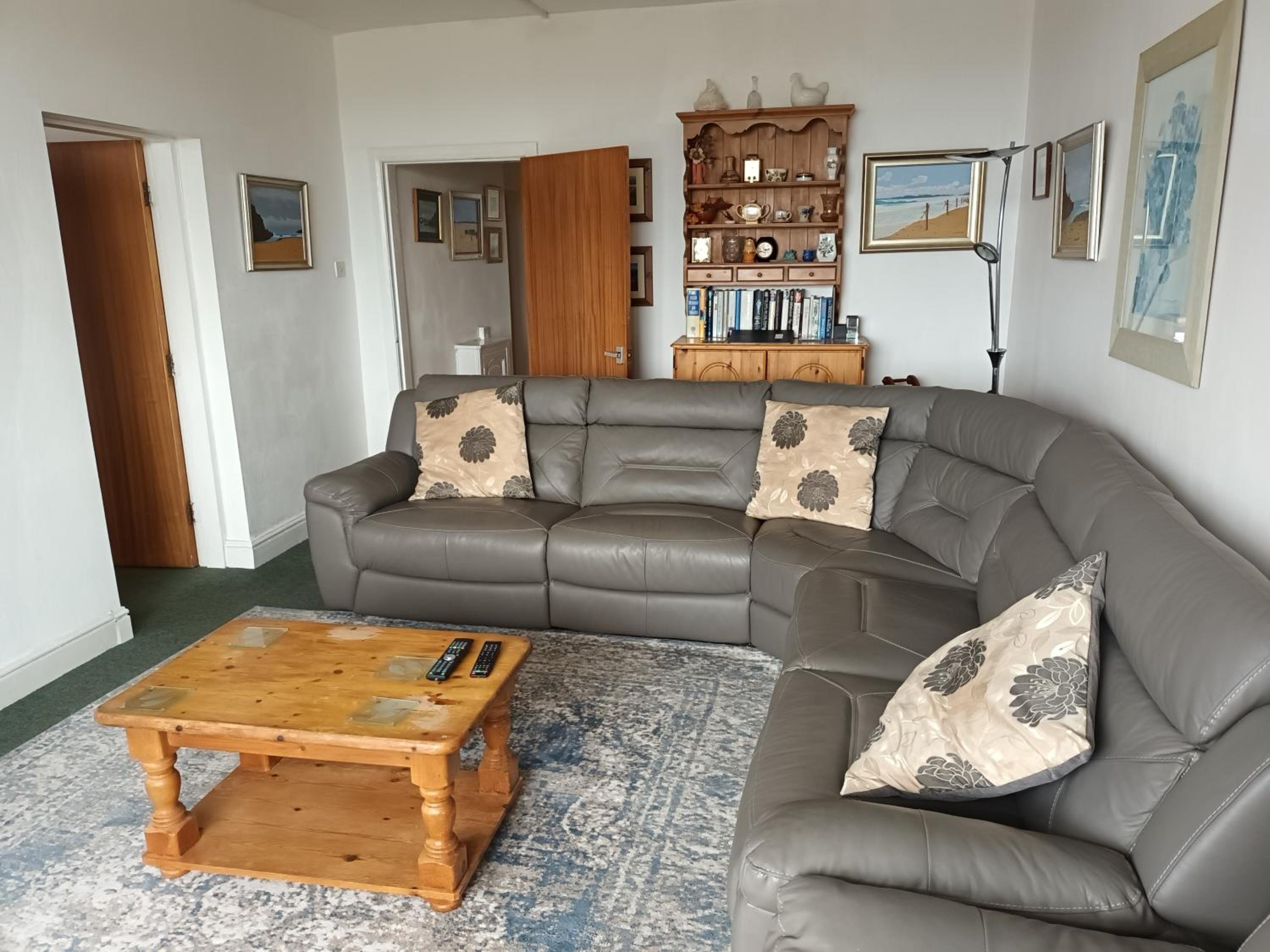 King Arthur Suite, #26 Plas Darien, Lon Isalt, Treaddur Bay, Anglesey LL65 2UP view 5