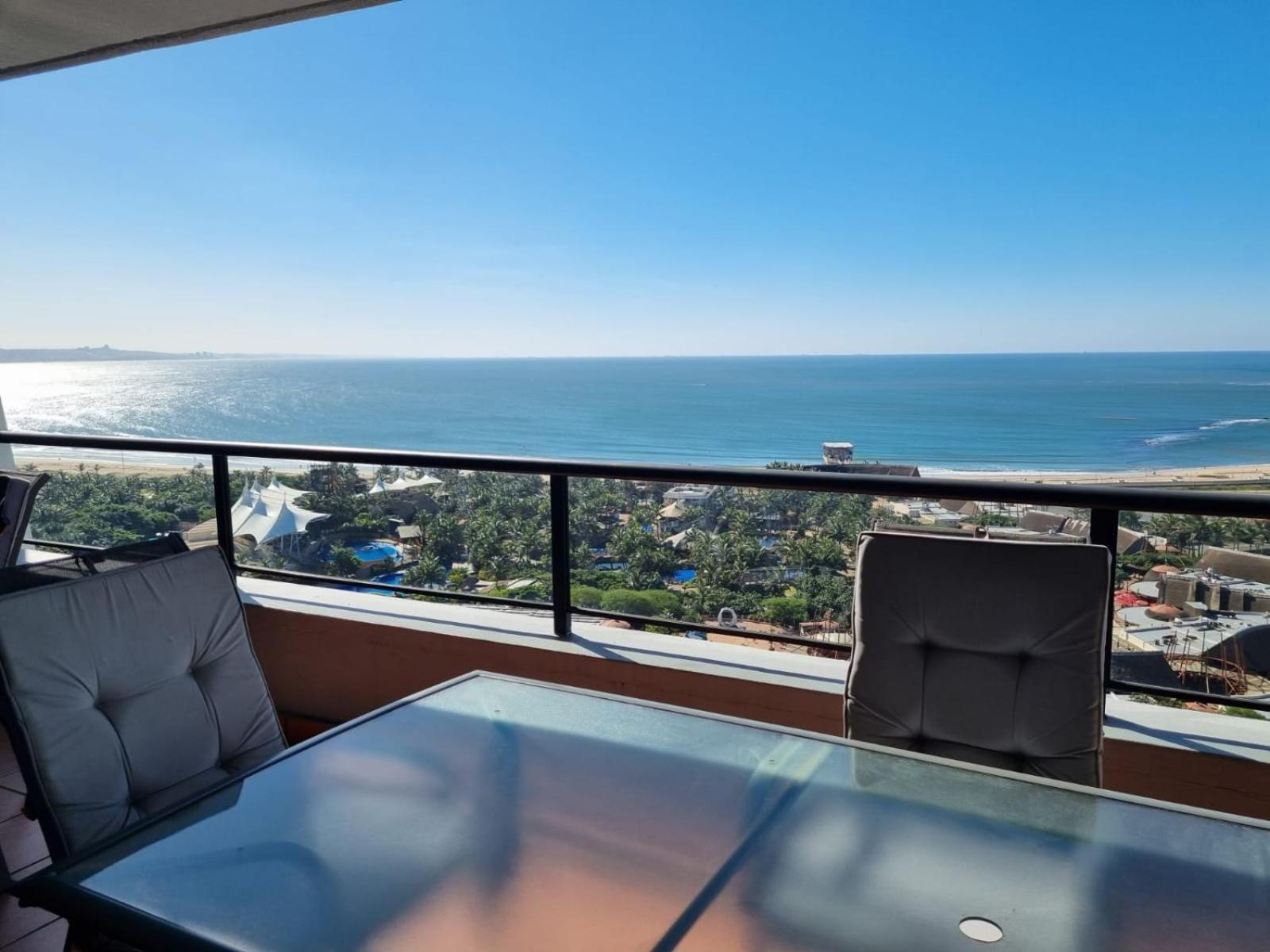 Accommodation Front - Immaculate 4 Sleeper with Ocean & Harbour Views view 2