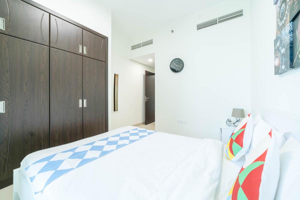 OYO 589 Najma Tower, Two bedrooms Apartments, Sports City