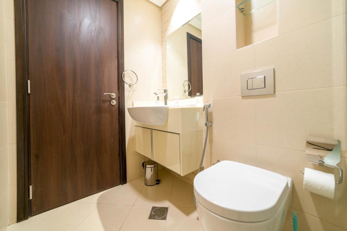 OYO 589 Najma Tower, Two bedrooms Apartments, Sports City