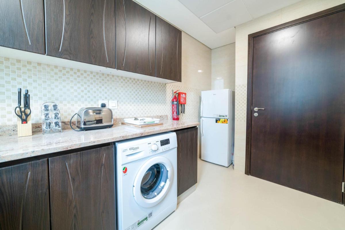 OYO 589 Najma Tower, Two bedrooms Apartments, Sports City