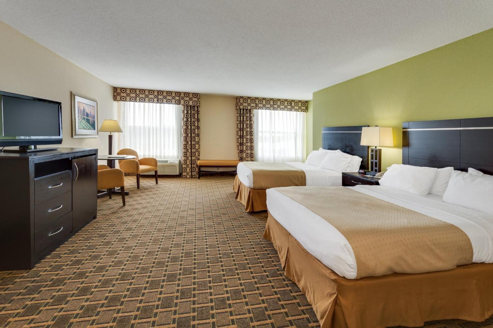 Statesboro Vacations - Holiday Inn Statesboro-University Area, an IHG Hotel - Property Image 5