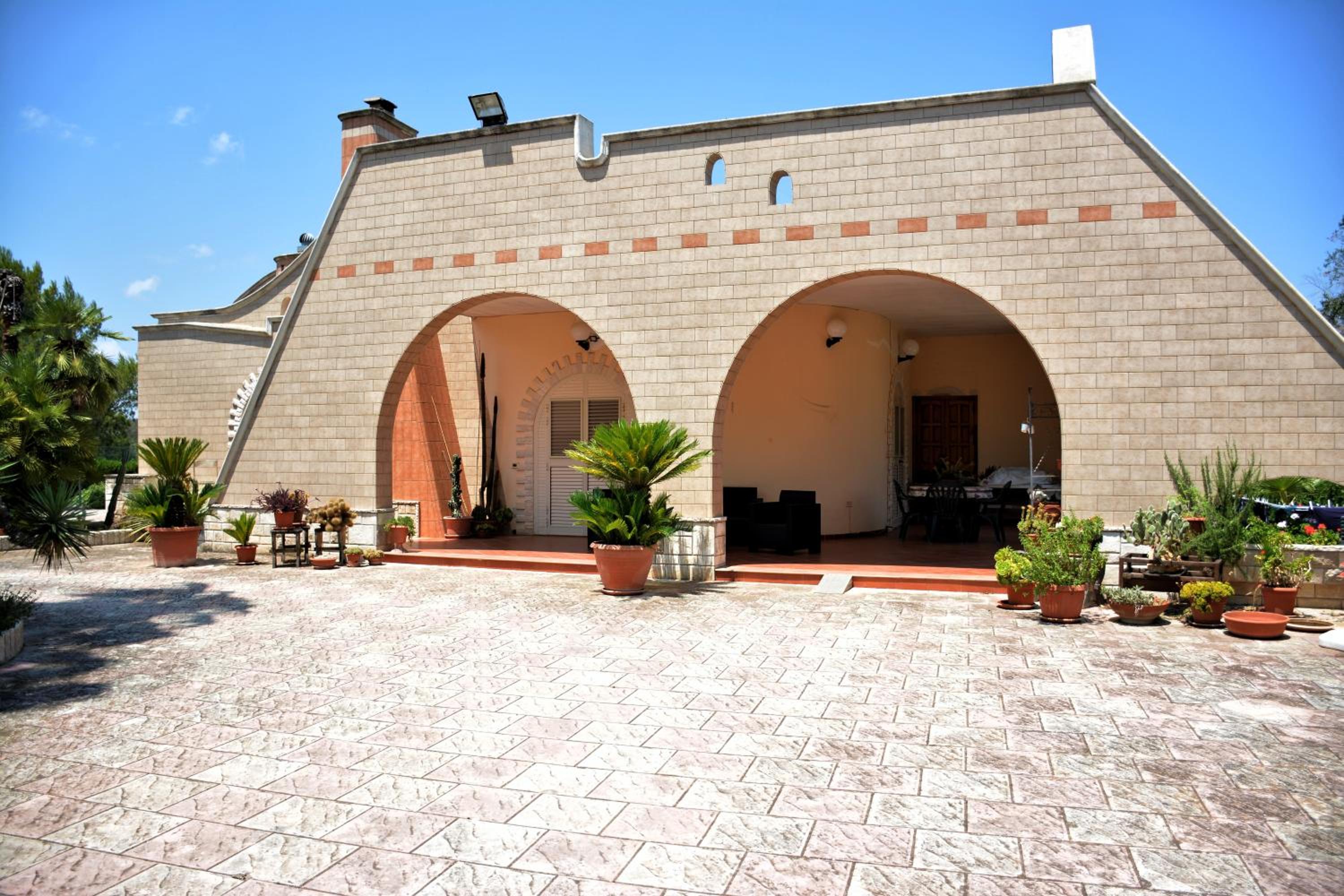 Villa delle Palme view 4