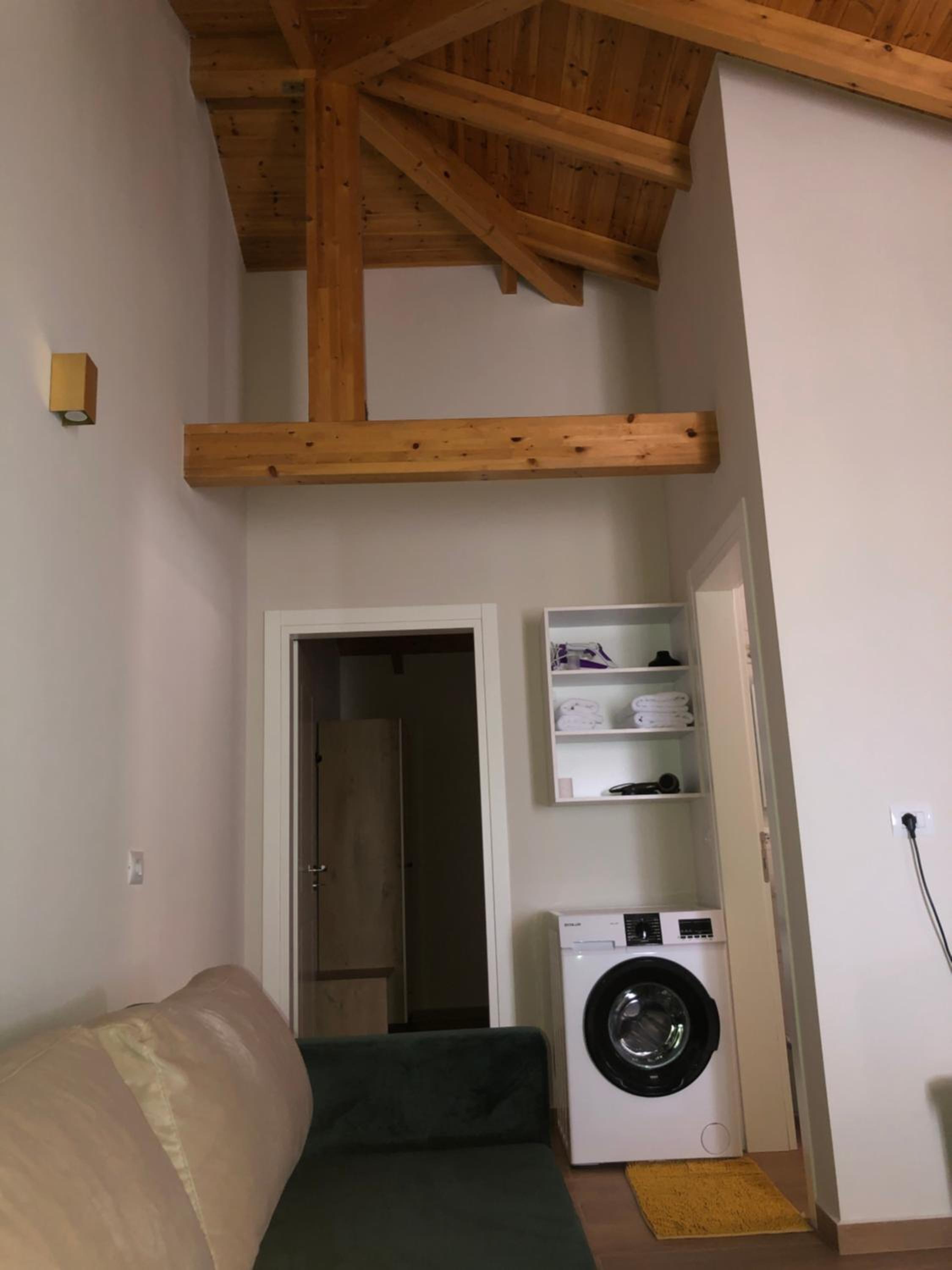 Amazing familiar apartments and rooms