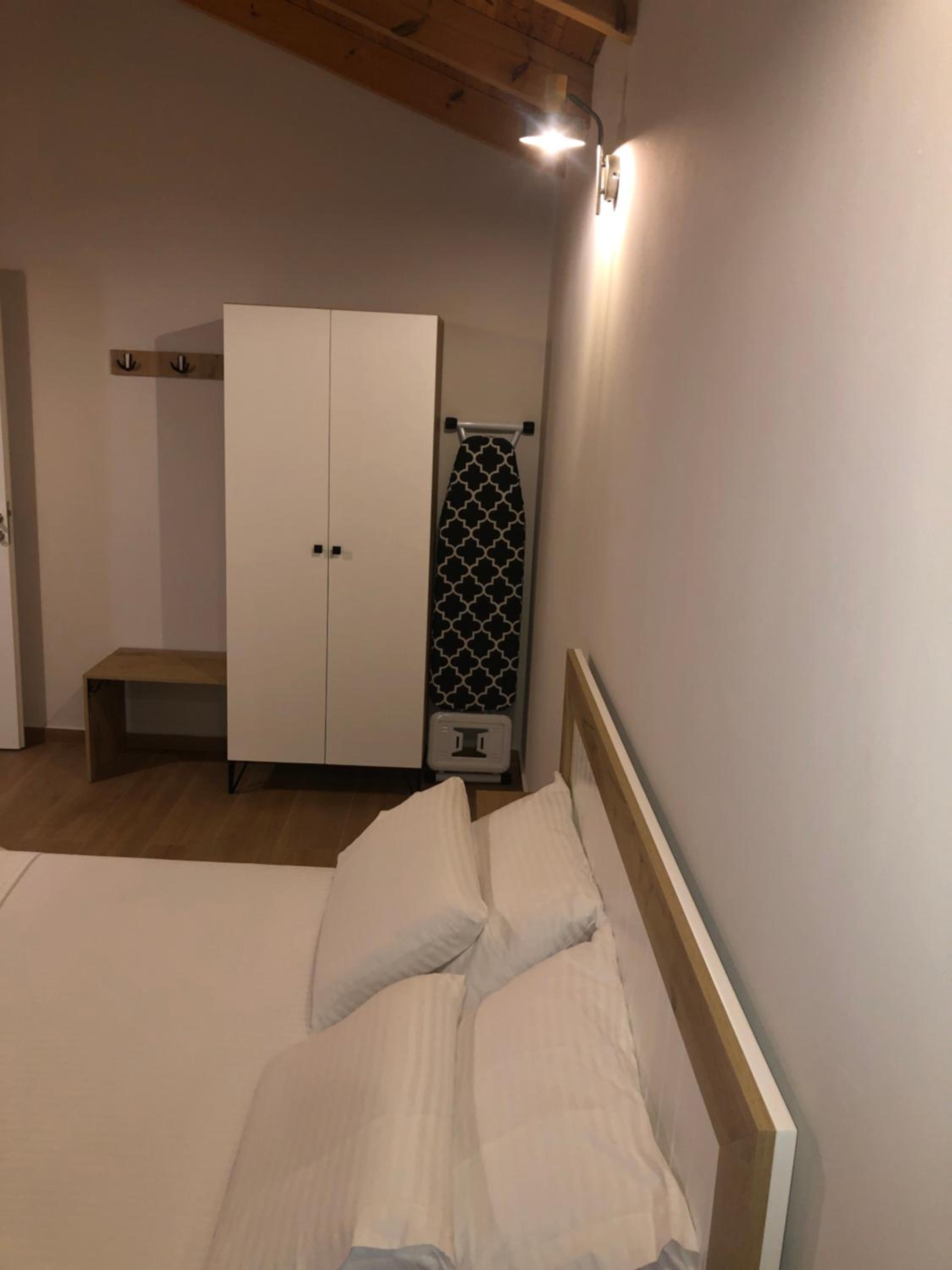 Amazing familiar apartments and rooms